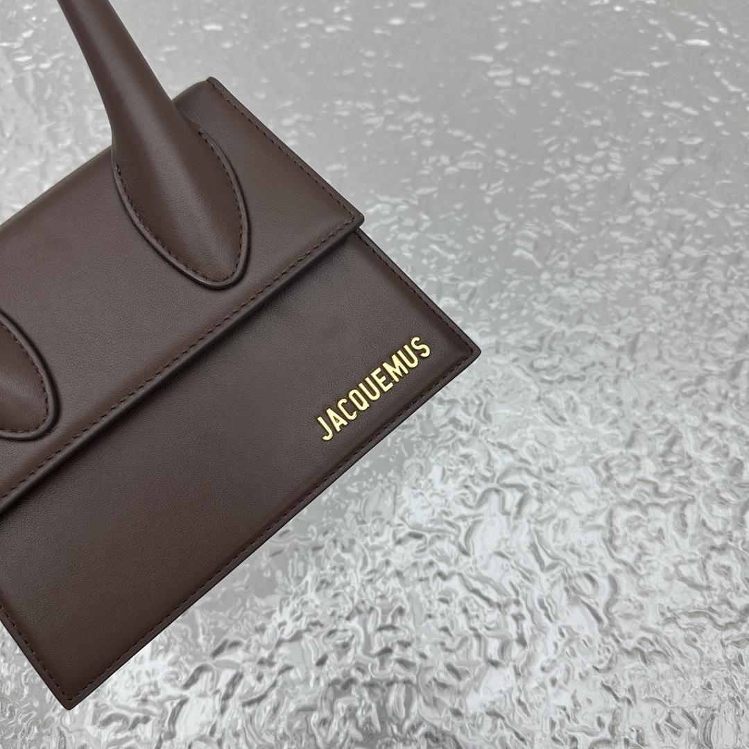 Jacquemus Brown Le Raphia 'Le Chiquito Moyen' Bag