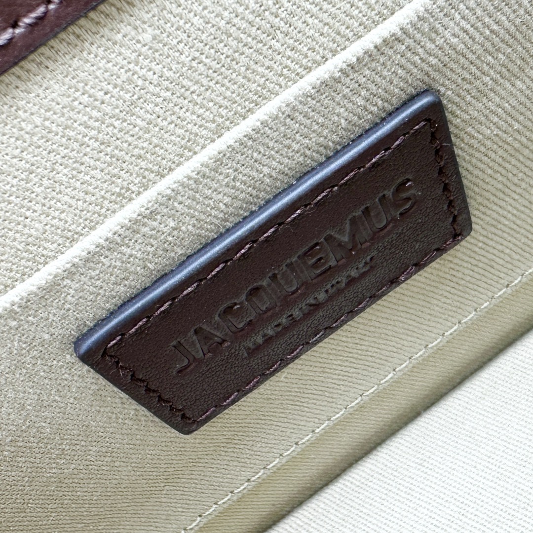 Jacquemus Brown Le Raphia 'Le Chiquito Moyen' Bag