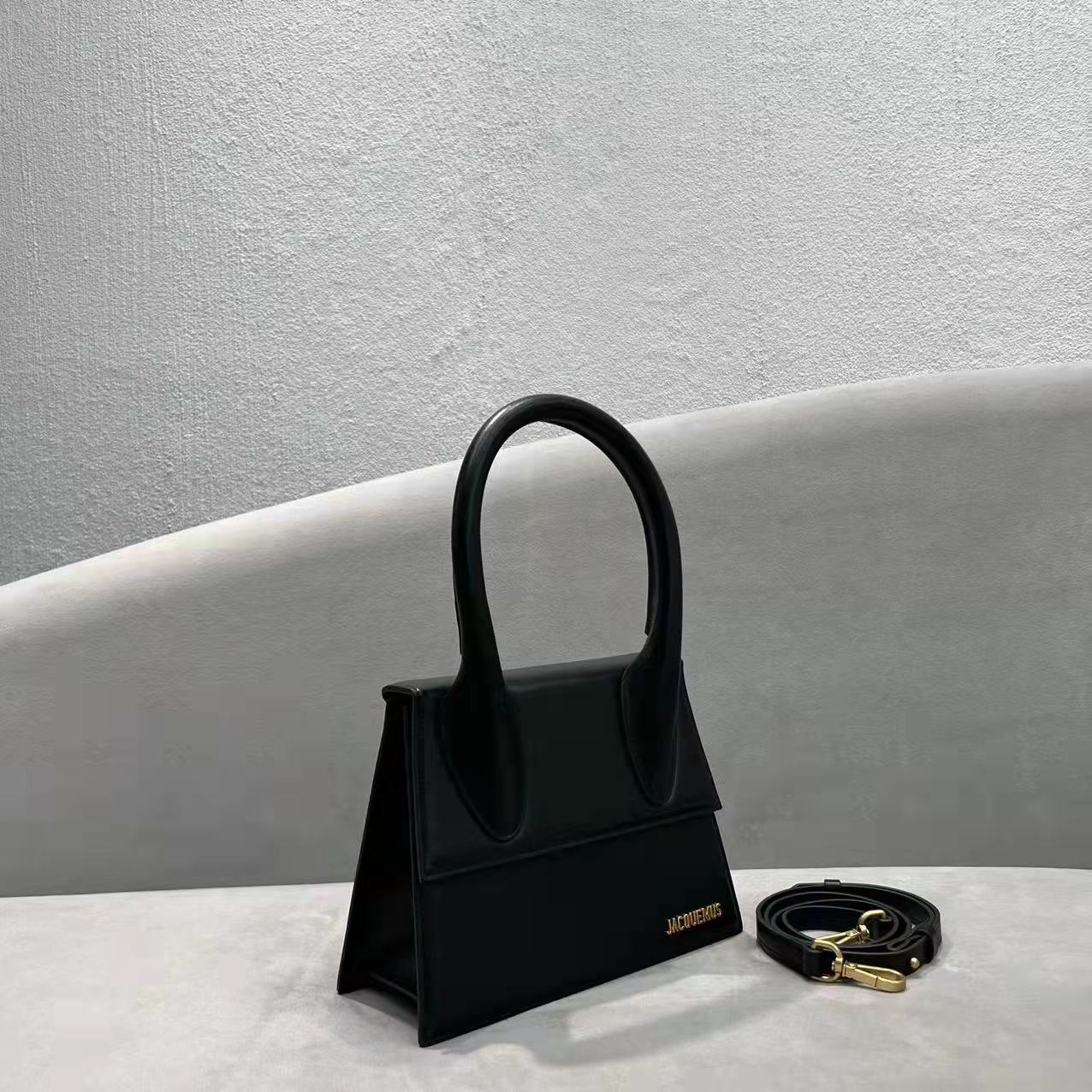 Chiquito leather handbag Jacquemus Black in Leather