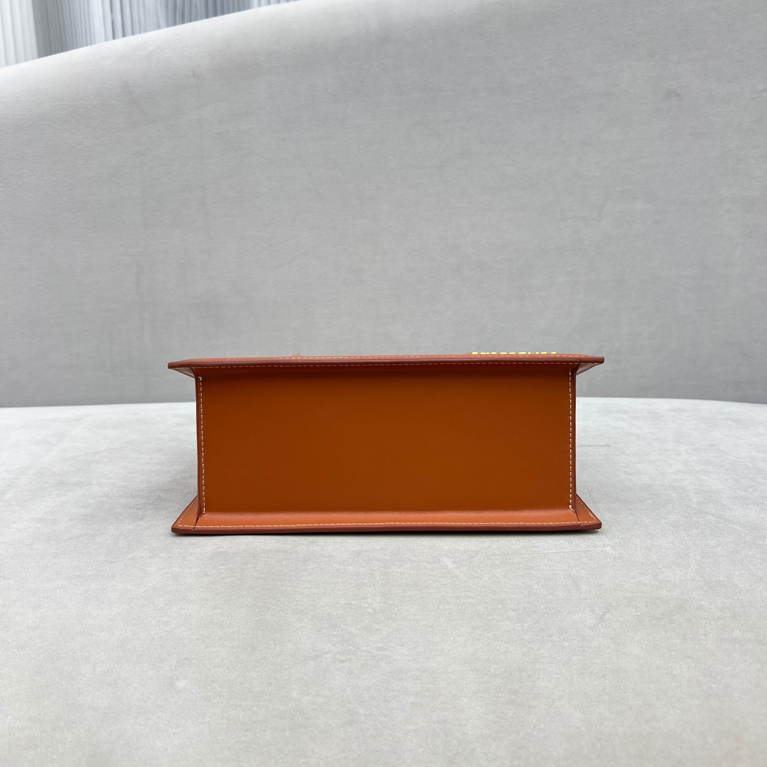 Jacquemus Le Grand Chiquito in Natural