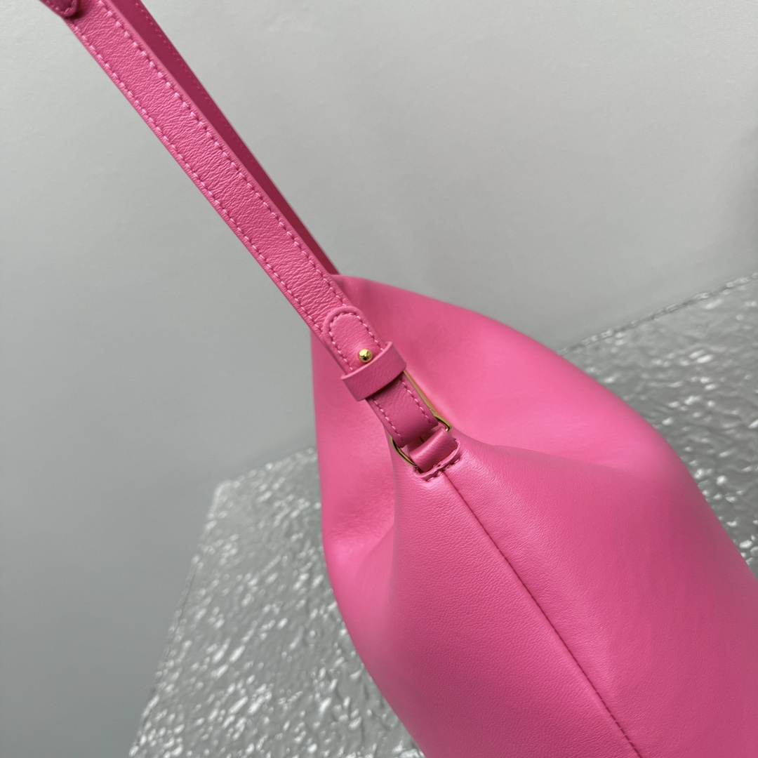 JACQUEMUS Calfskin Le Petit Calino Ring Top Handle Bag Pink 1518419 Jacquemus 01889