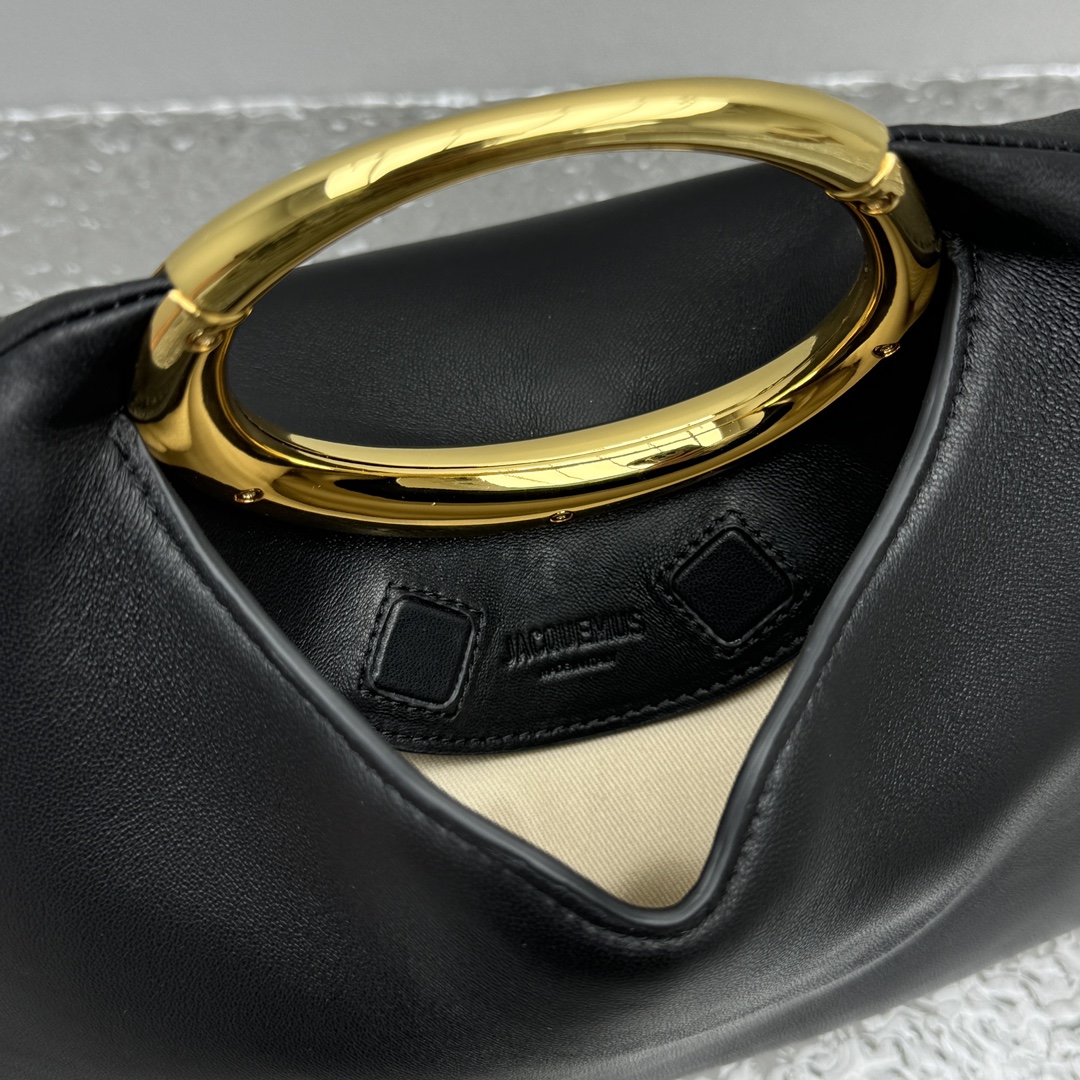 JACQUEMUS Lambskin Le Calino Ring Top Handle Bag Black 1625181