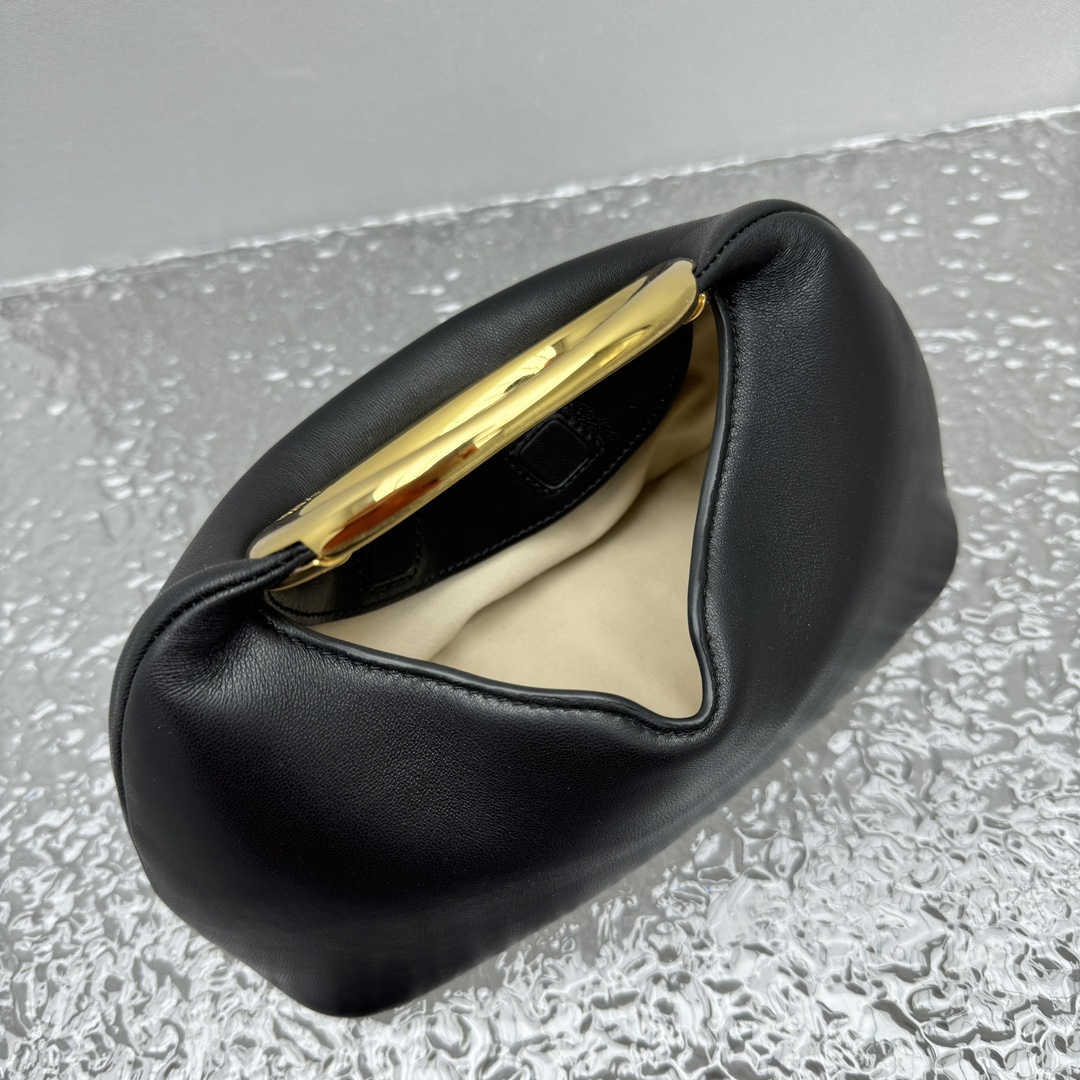 Jacquemus The Small Calino In Black  Jacquemus 019512
