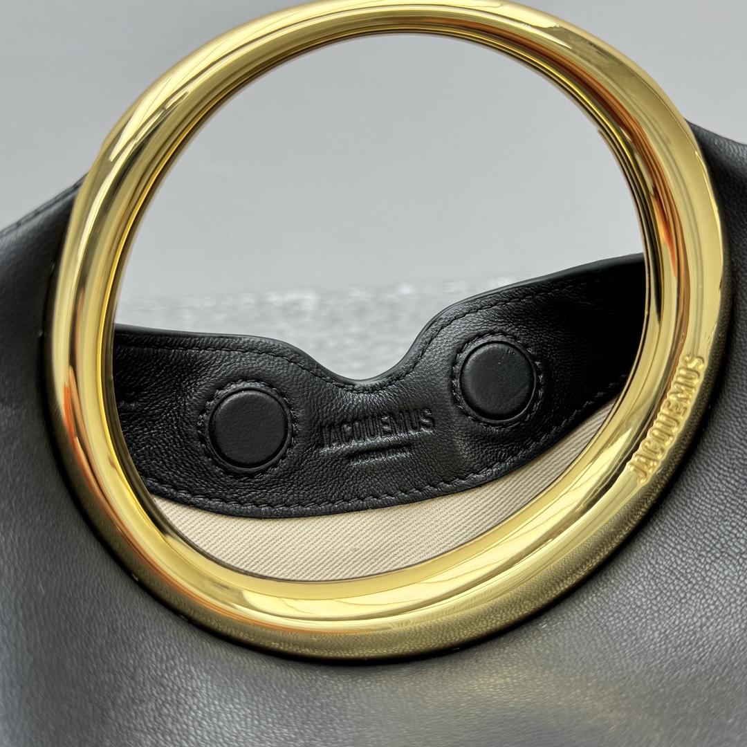 Jacquemus The Small Calino In Black  Jacquemus 019512