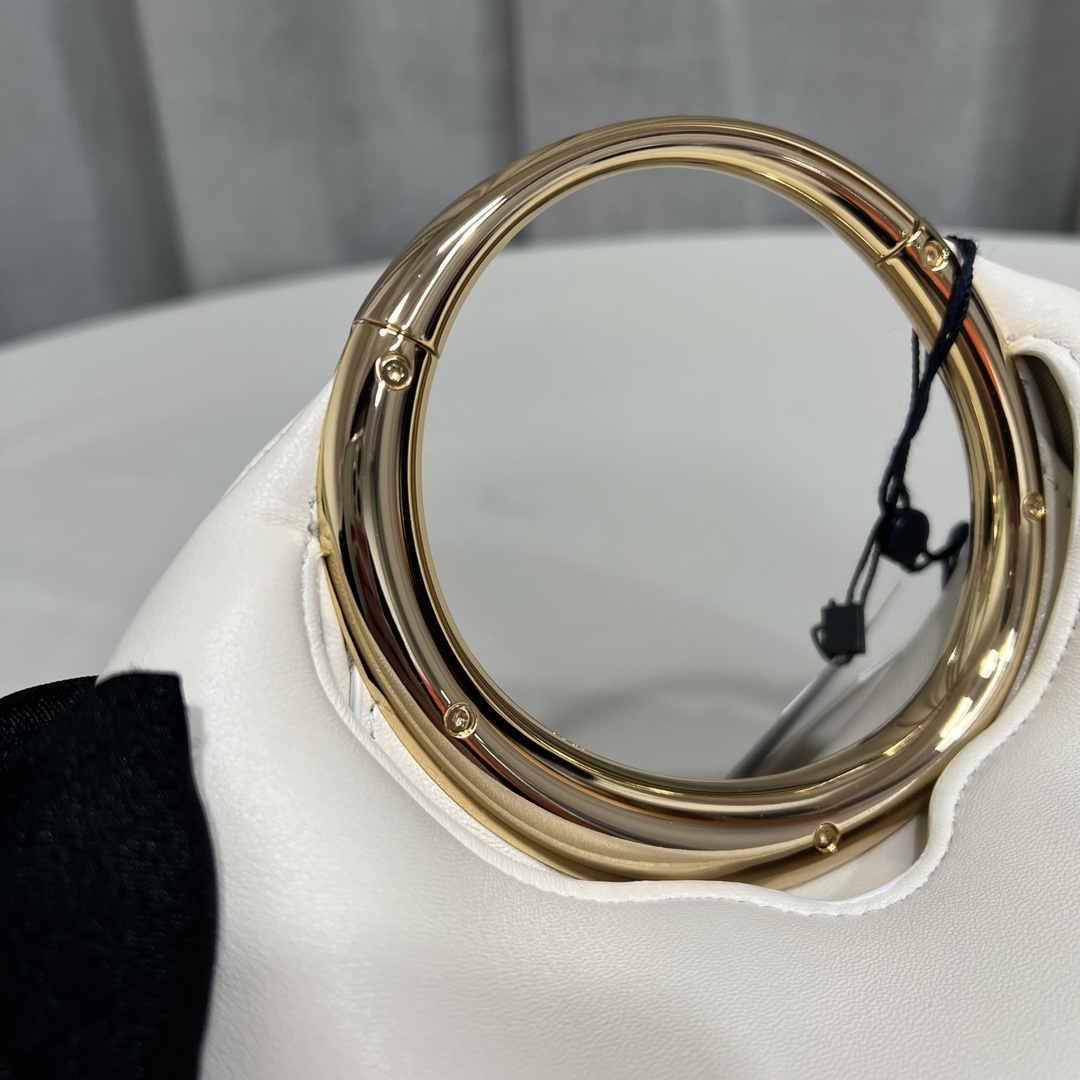 Jacquemus Handbag Le Petit Bambola in Natural | Jacquemus 02019