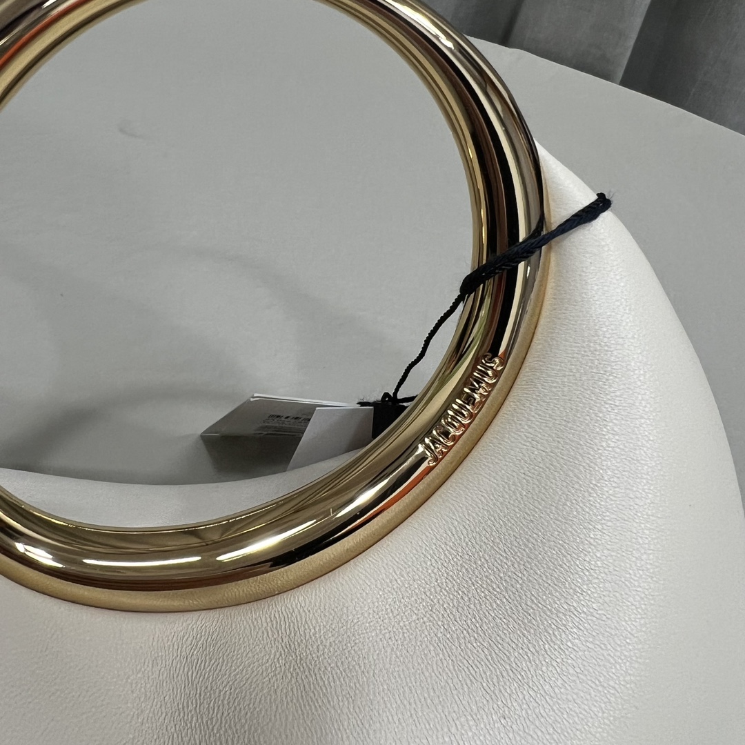 Jacquemus Handbag Le Petit Bambola in Natural | Jacquemus 02019