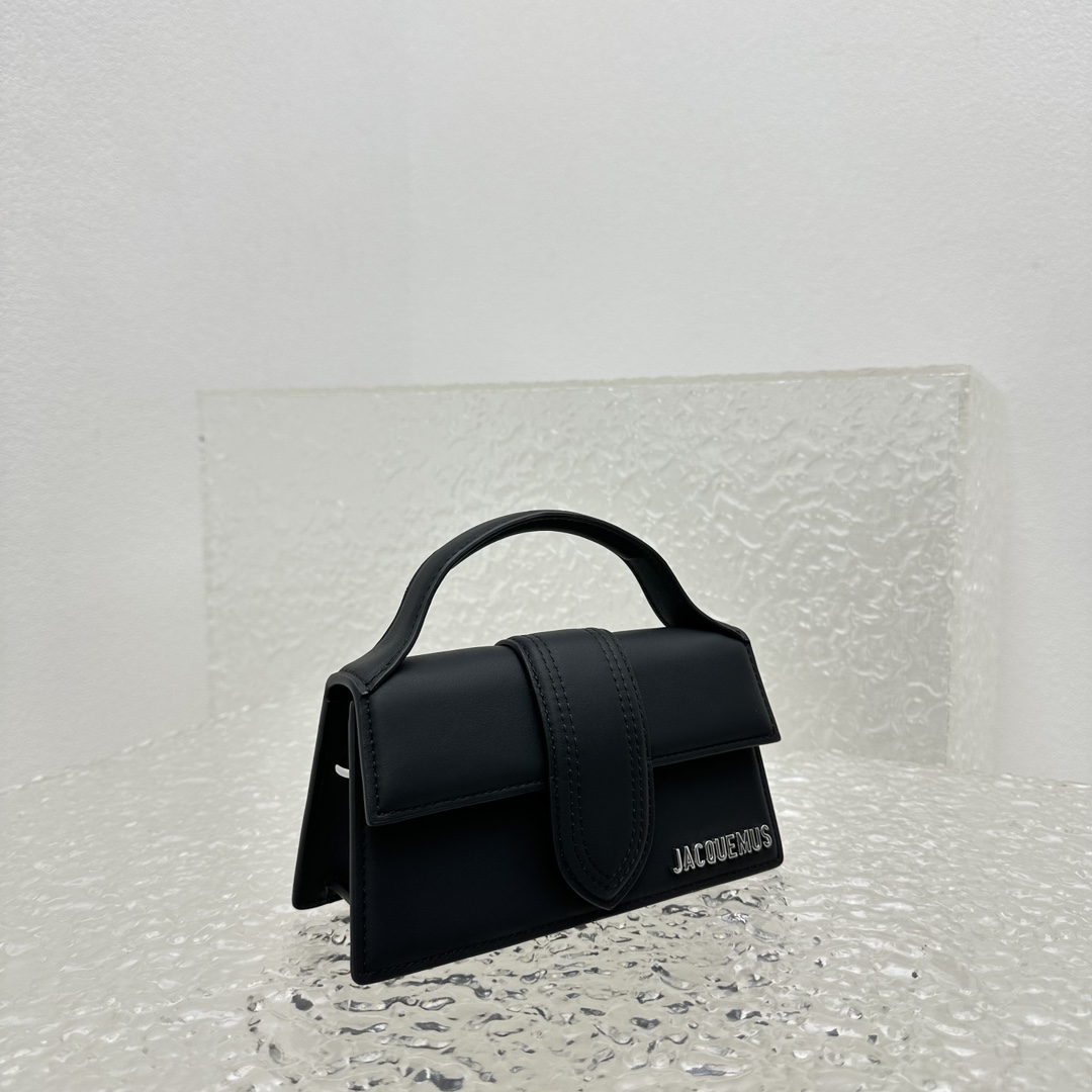 JACQUEMUS Le Grand Bambino bag in black leather
