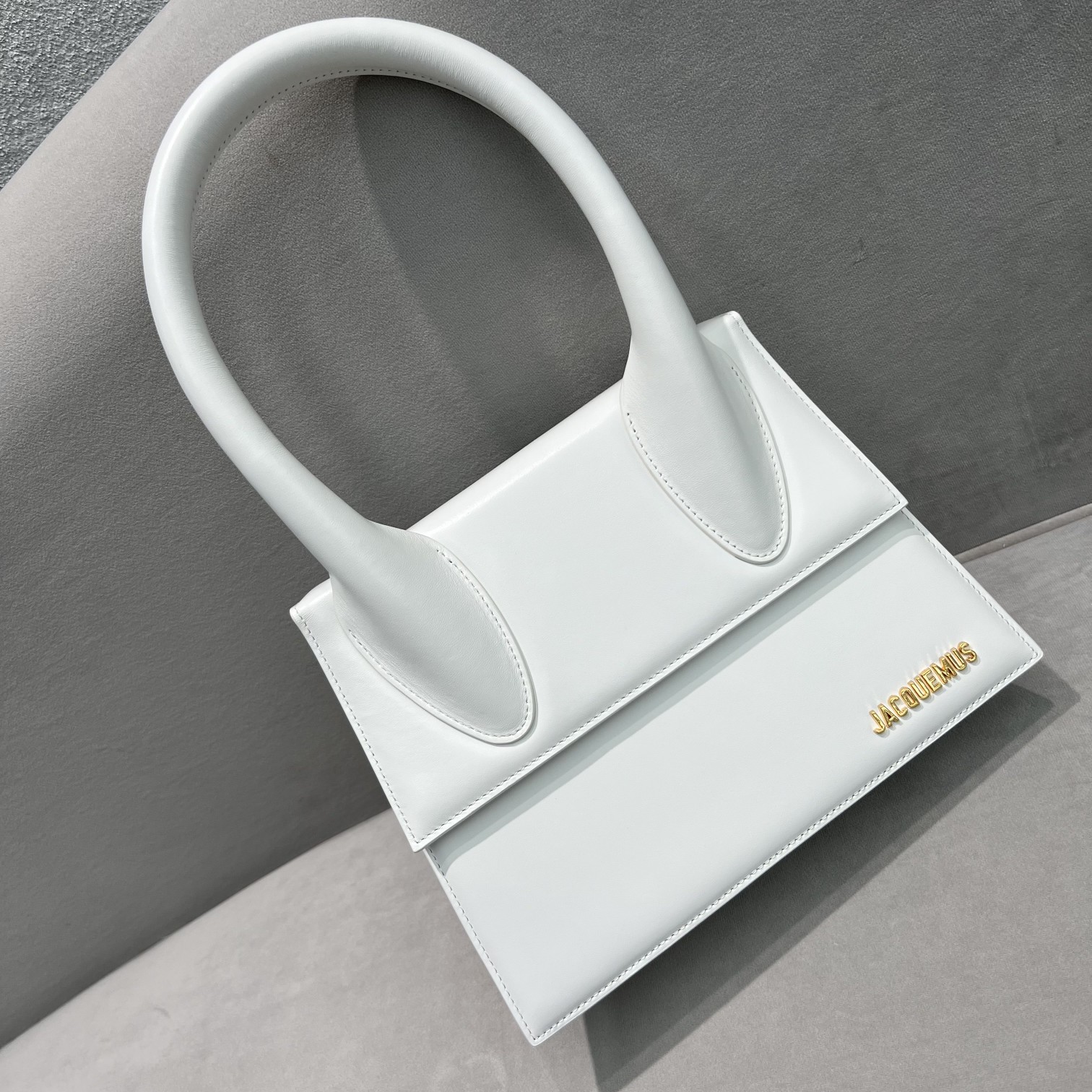 bag Jacquemus Le Chiquito Moyen 213BA005-3000- ...