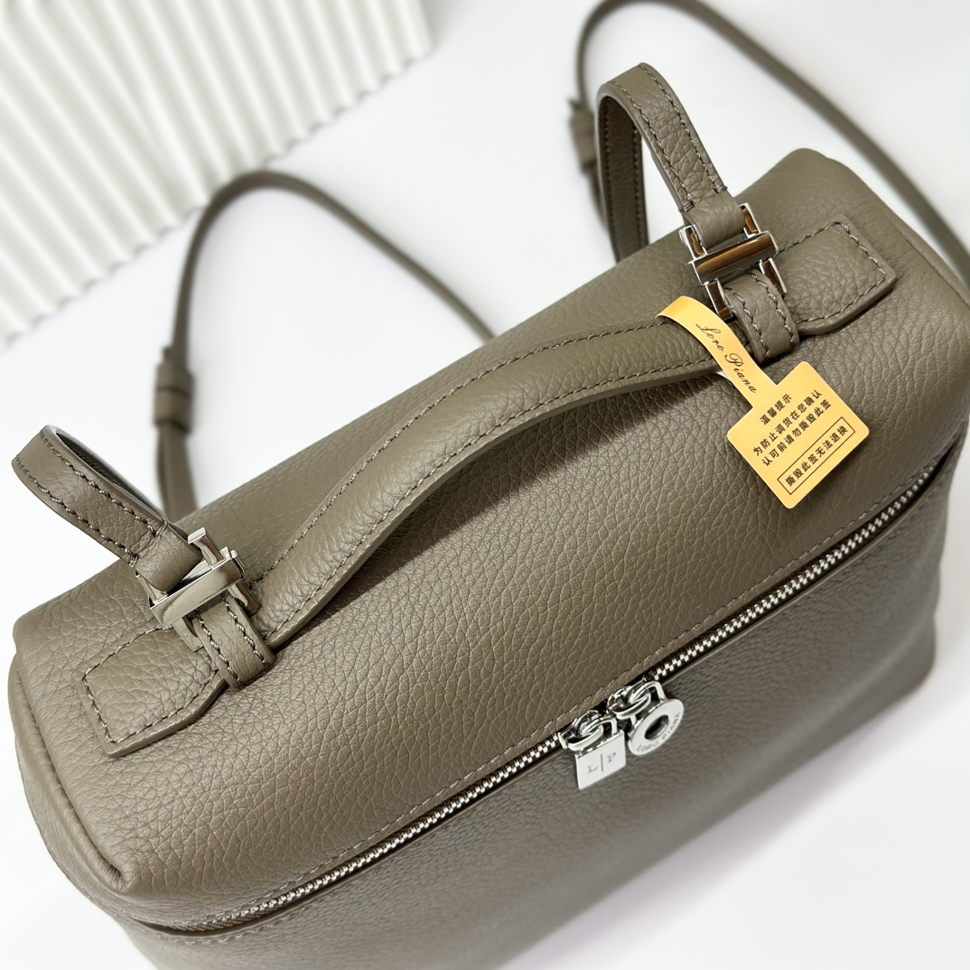 Buy Loro Piana green Extra Pocket L23.5 Backpack in Calfskin Leather for Women