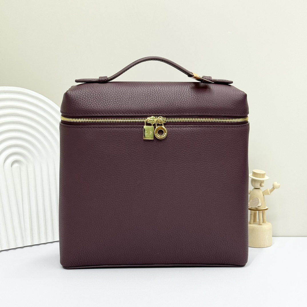 Buy Loro Piana redExtra Pocket L23.5 Backpack in Calfskin Leather for Women