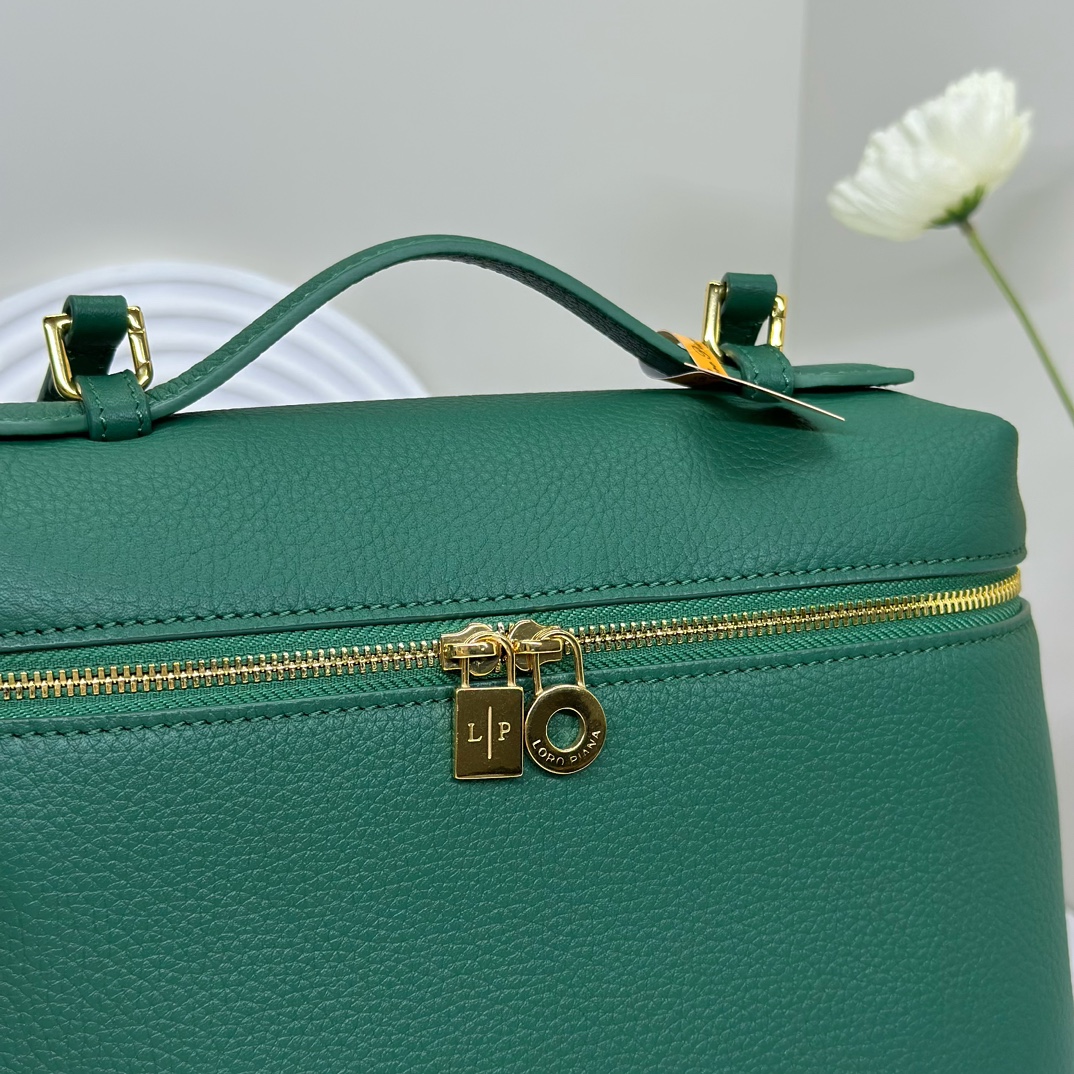 Buy Loro Piana green Extra Pocket L23.5 Backpack in Calfskin Leather for Women