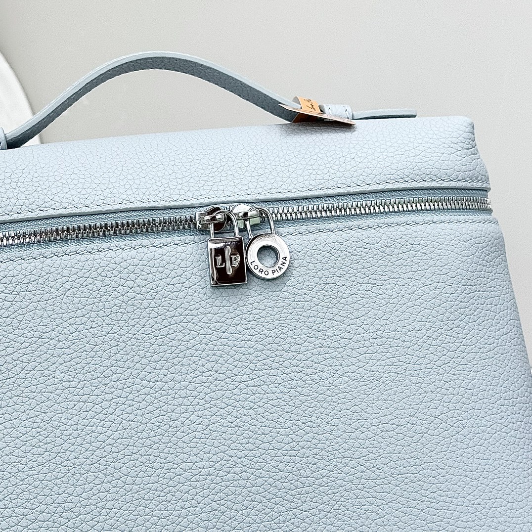 Buy Loro Piana Blue Extra Pocket L23.5 Backpack in Calfskin Leather for Women