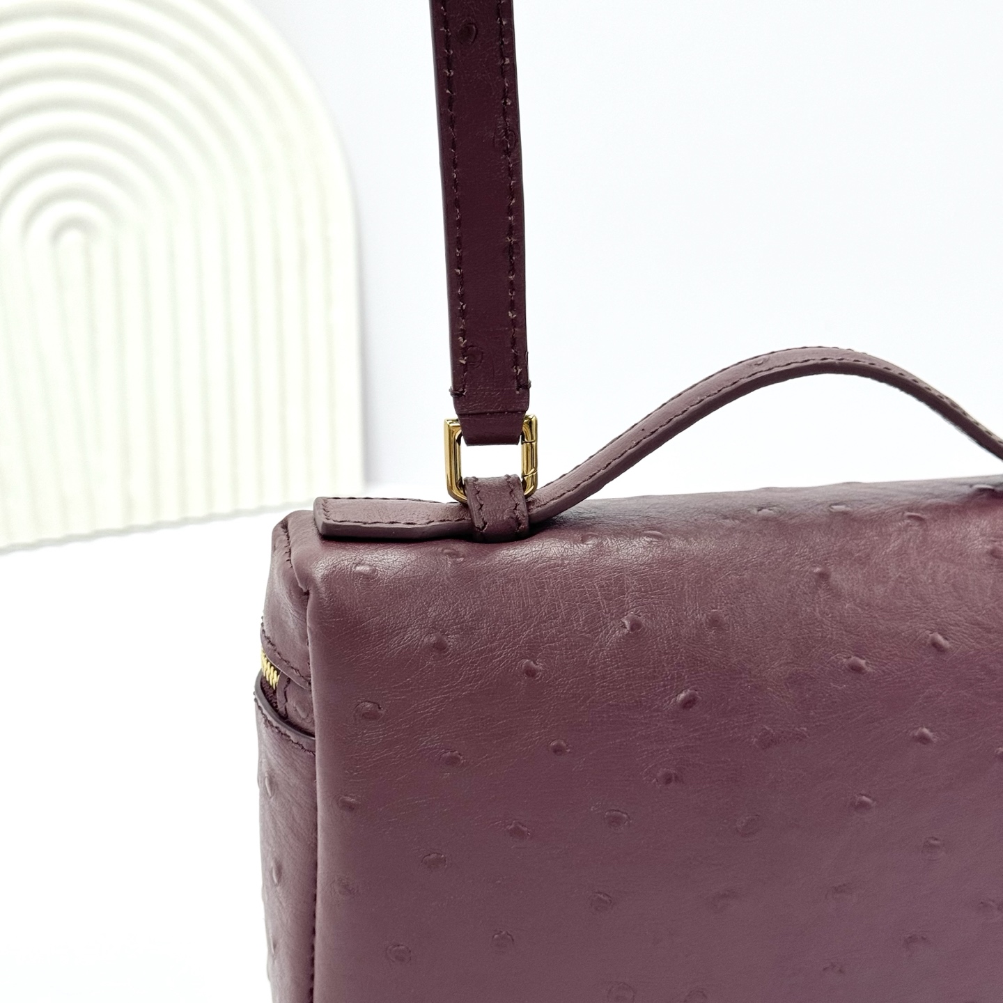 Buy Loro Piana bugrundy Extra Pocket L19 Bag in Ostrich Leather For Women Online