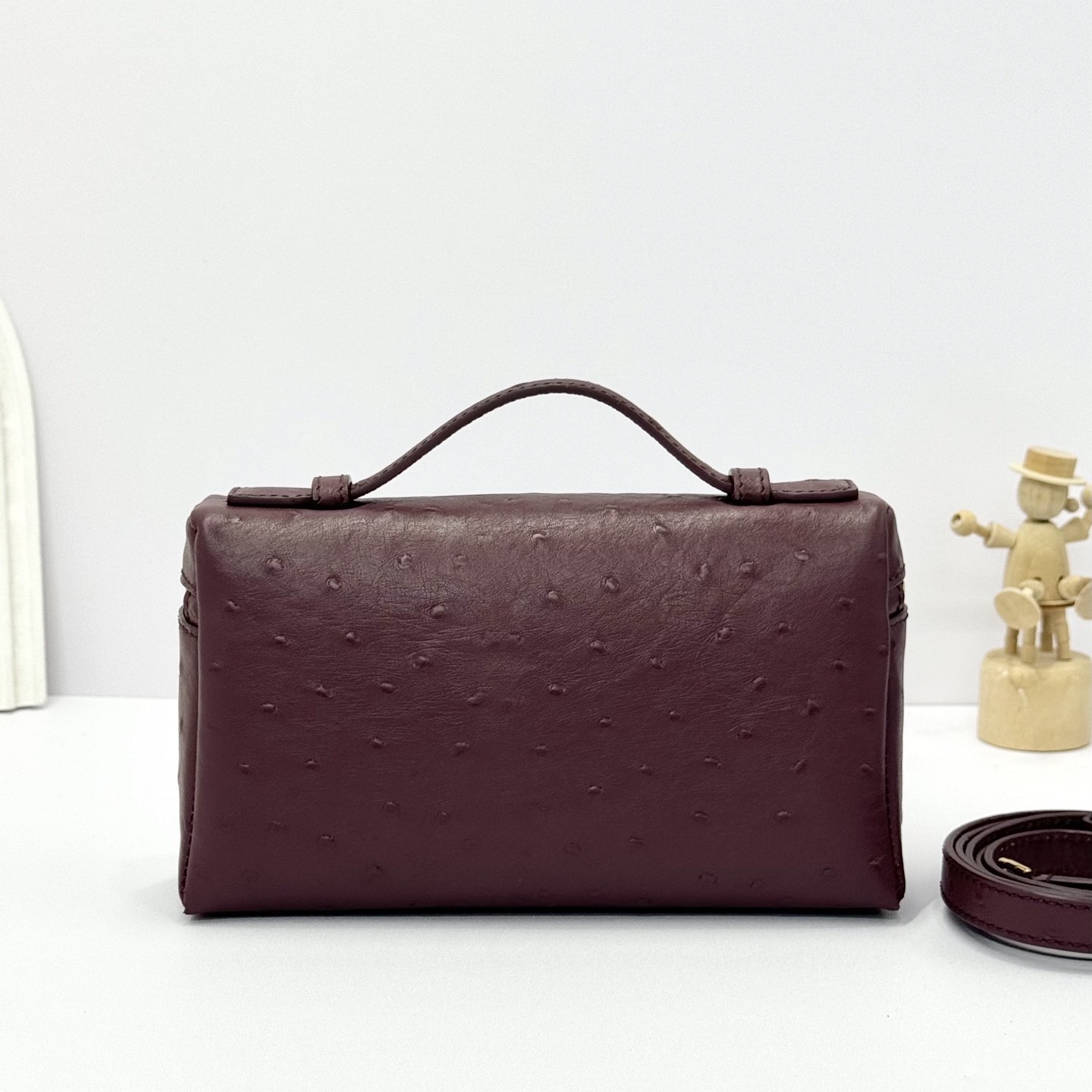 Buy Loro Piana bugrundy Extra Pocket L19 Bag in Ostrich Leather For Women Online