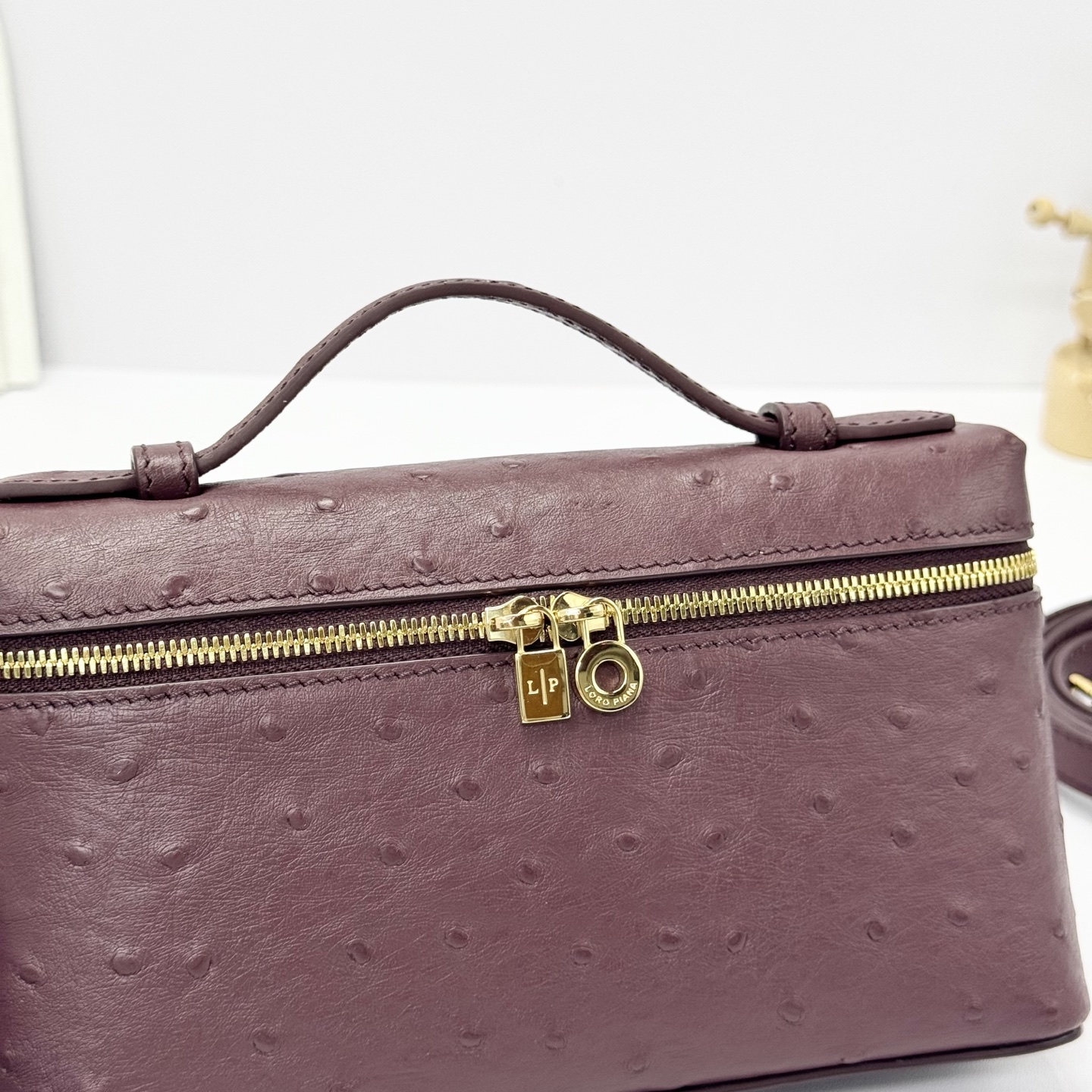 Buy Loro Piana bugrundy Extra Pocket L19 Bag in Ostrich Leather For Women Online