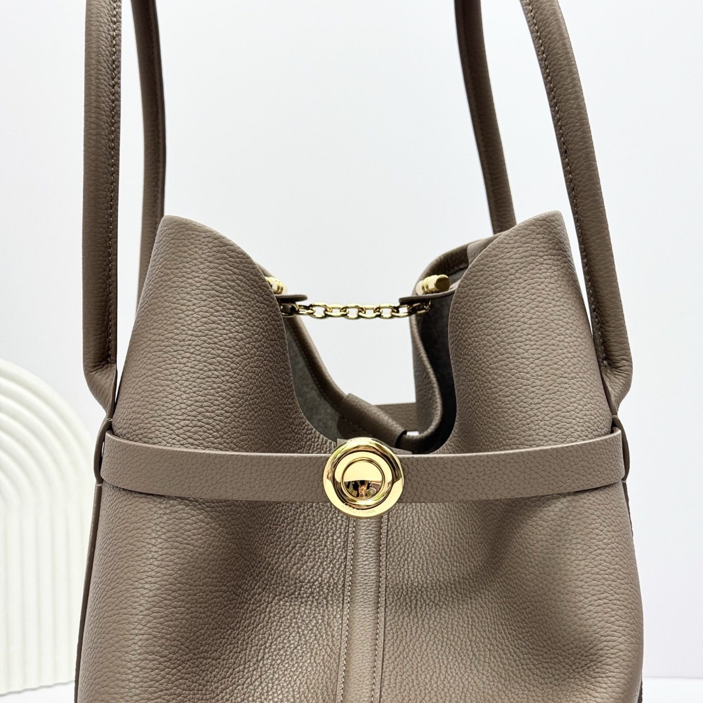 Loro Piana Ghiera leather-buckle Shopper Bag | Brown