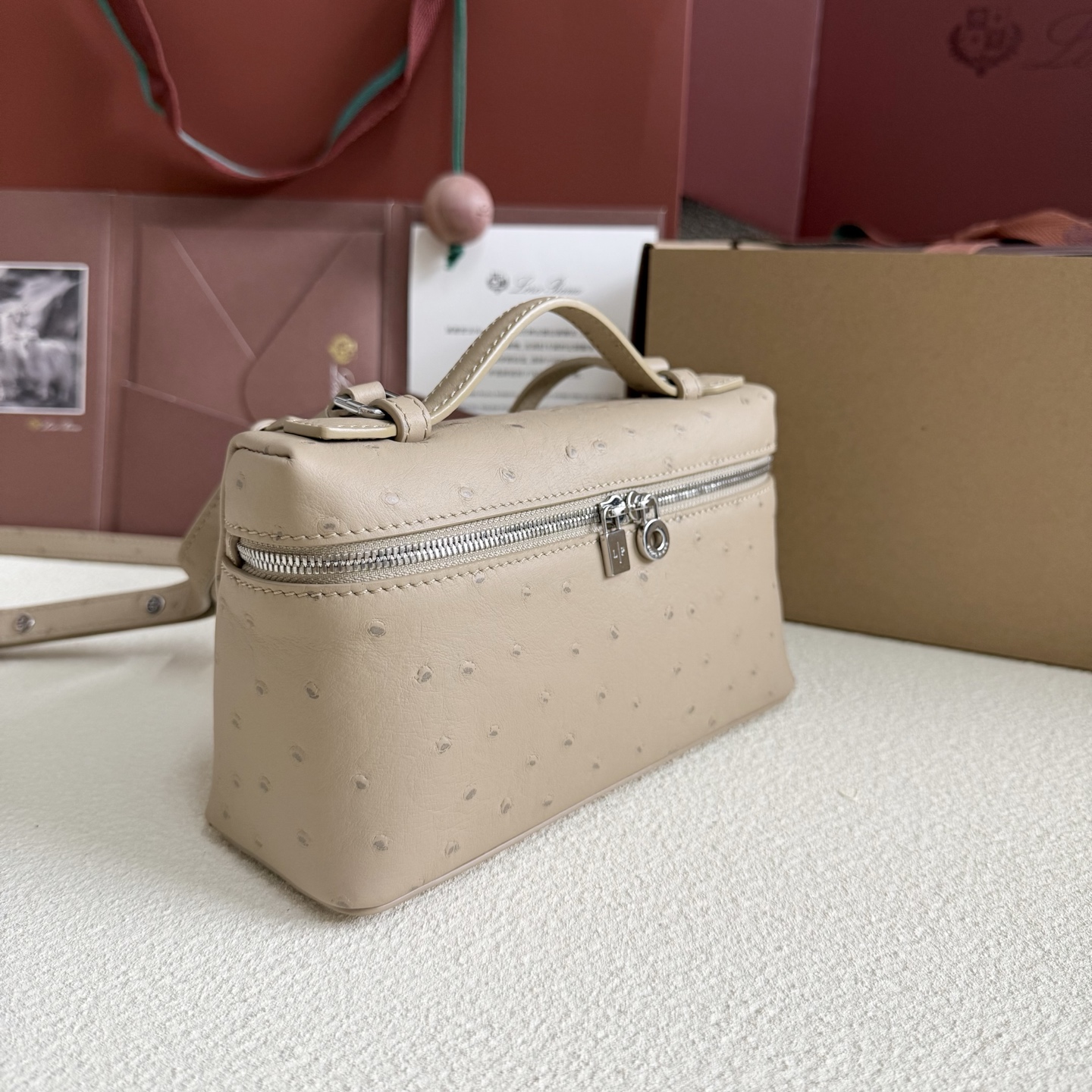 Loro Piana Extra Pocket L19 Ostrich Leather Color Whisper beige