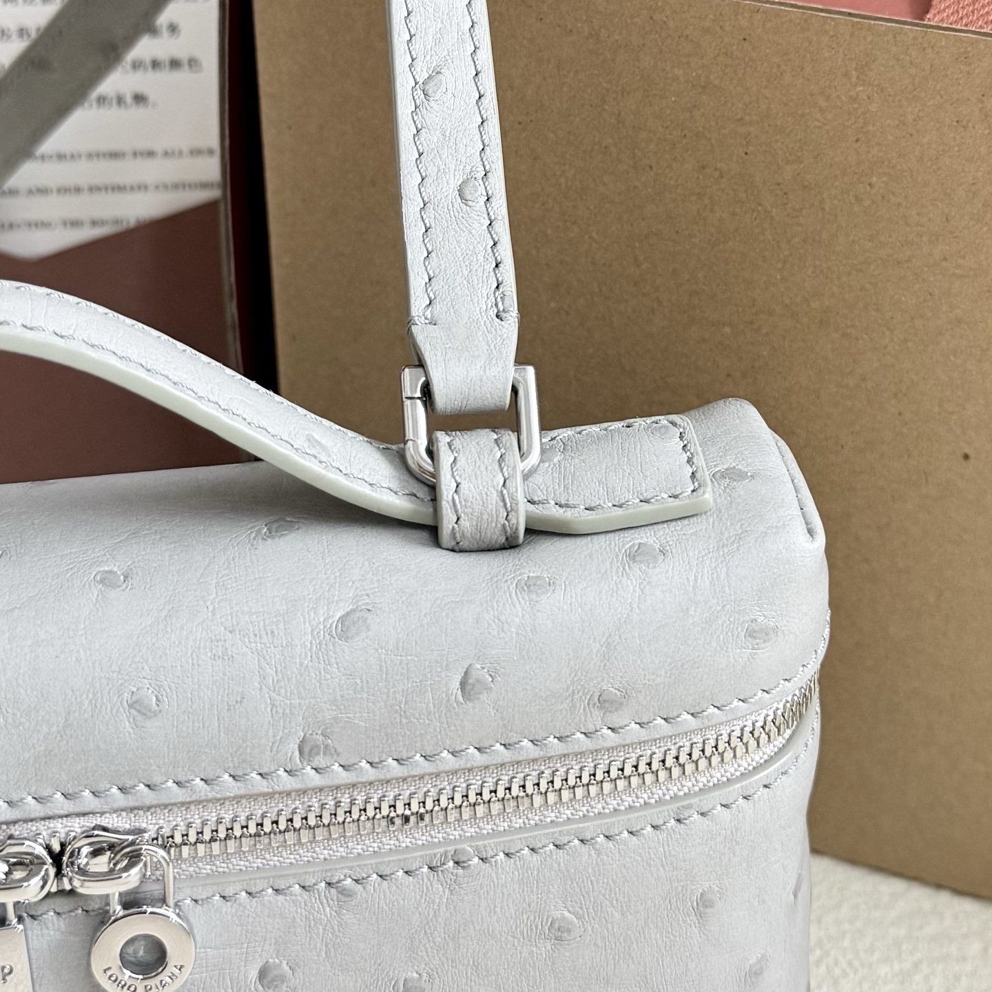 Loro Piana Extra Pocket L19 Ostrich Leather Color Whisper gray