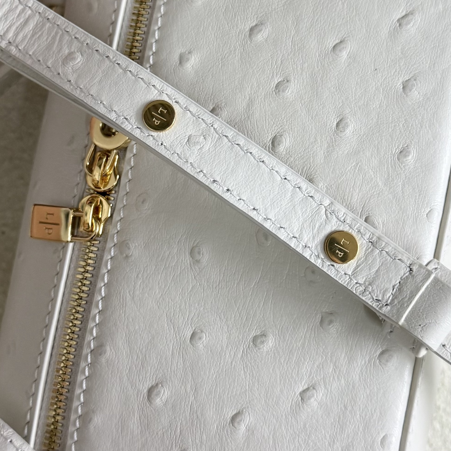Loro Piana Extra Pocket L19 Ostrich Leather Color Whisper White
