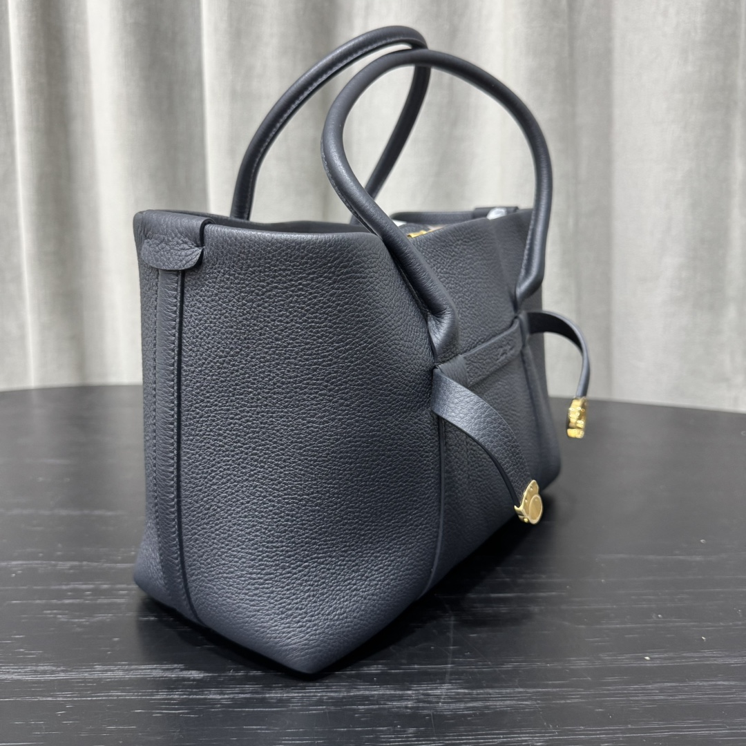 Loro Piana Ghiera Shopper Large Calfskin Blue Navy/Sun Gold | Loro Pian