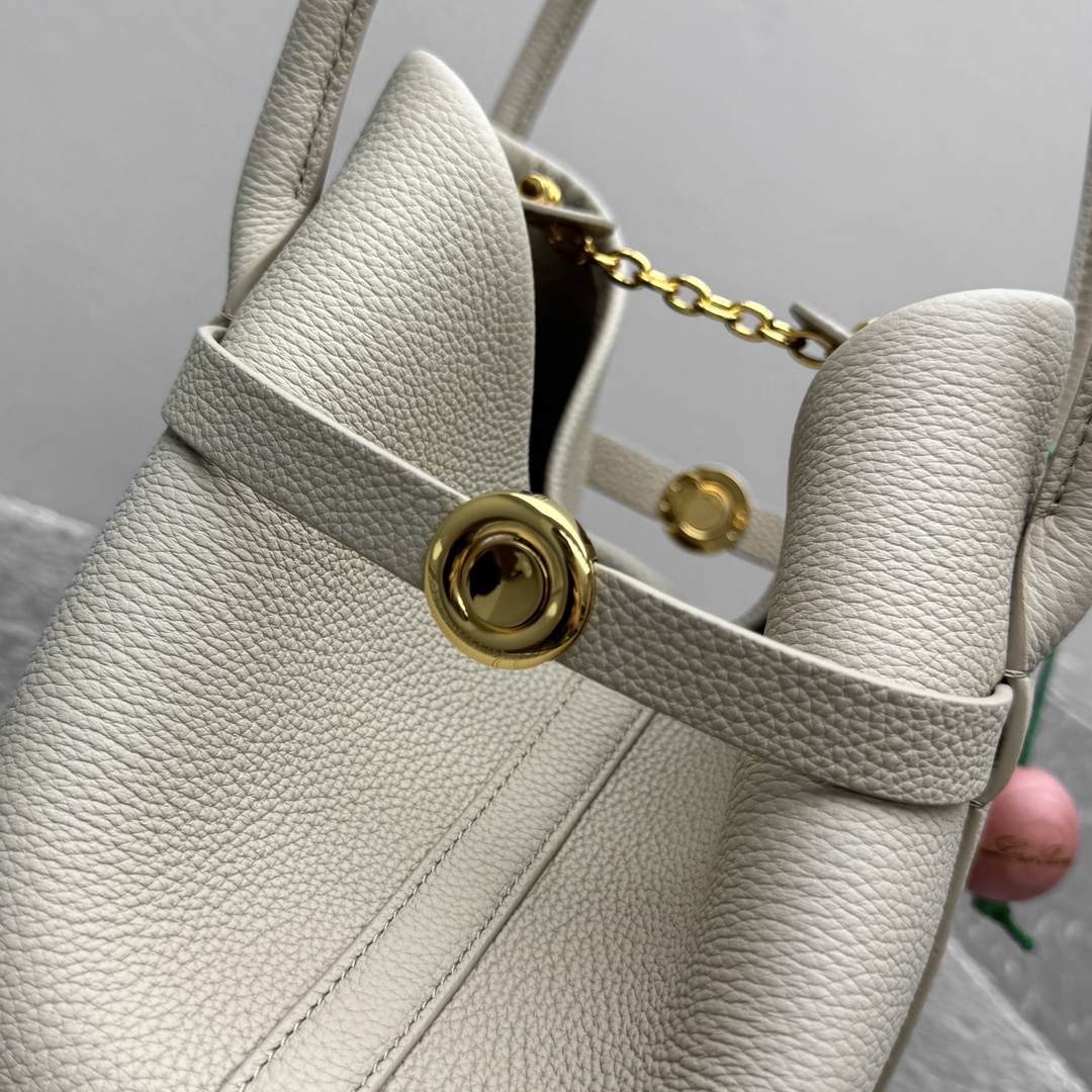 Loro Piana Ghiera calfskin-leather Shopper Bag | Neutral