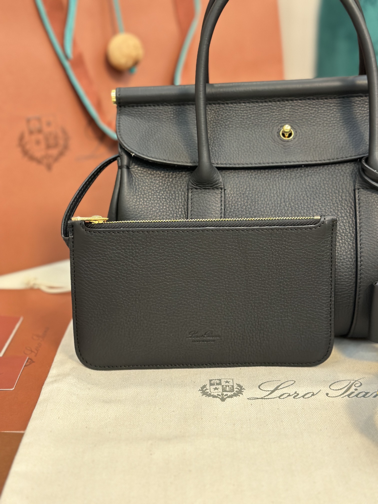 Loro Piana Loom bag L25 Calfskin Black/Sun Gold | Loro Piana