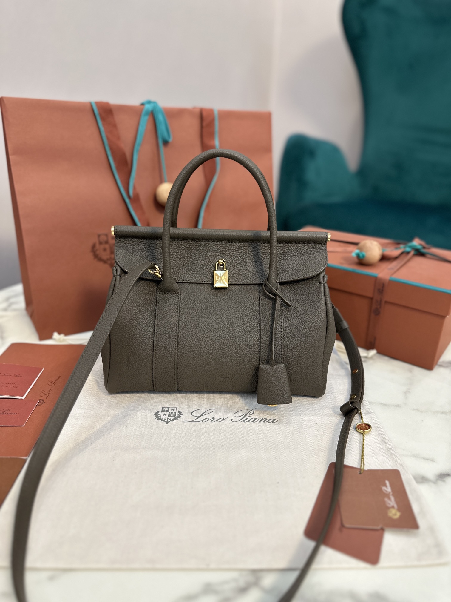 Loro Piana Loom bag L32 Grained Calfskin DARK CHOCOLATE