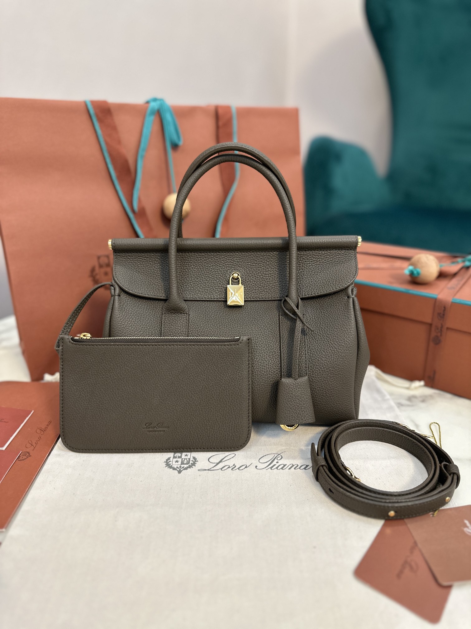 Loro Piana Loom bag L32 Grained Calfskin DARK CHOCOLATE