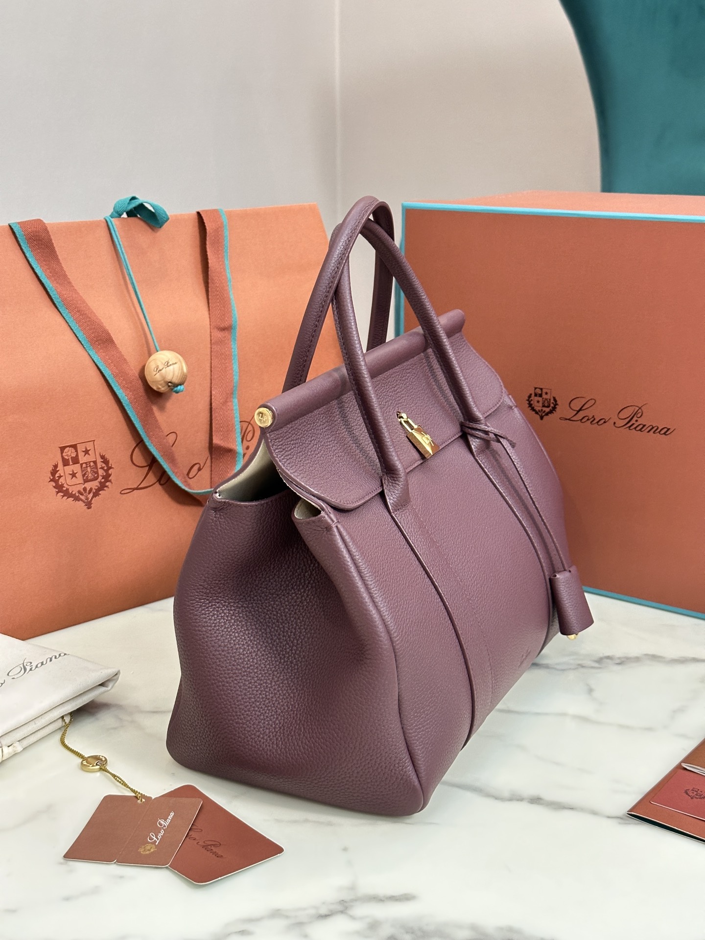 Loro Piana Loom bag L32 Grained Calfskin Azuki Beans/Sun Gold | Loro