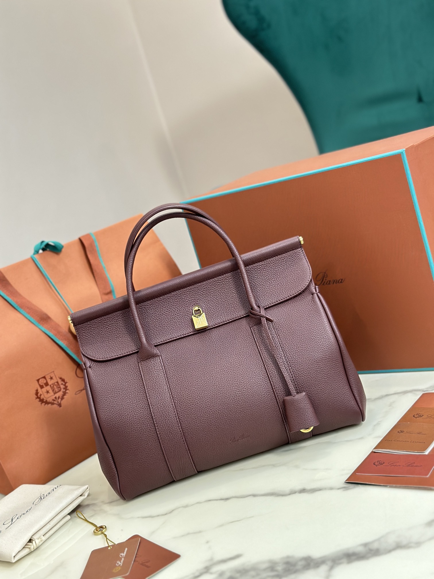 Loro Piana Loom bag L32 Grained Calfskin Azuki Beans/Sun Gold | Loro