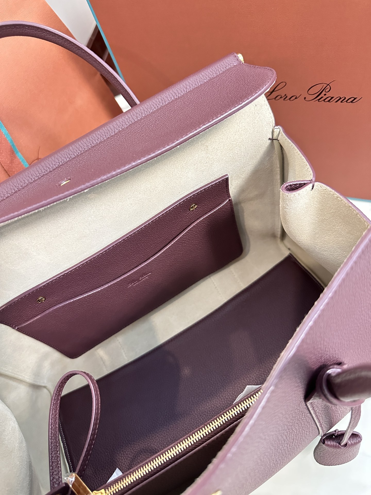 Loro Piana Loom bag L32 Grained Calfskin Azuki Beans/Sun Gold | Loro