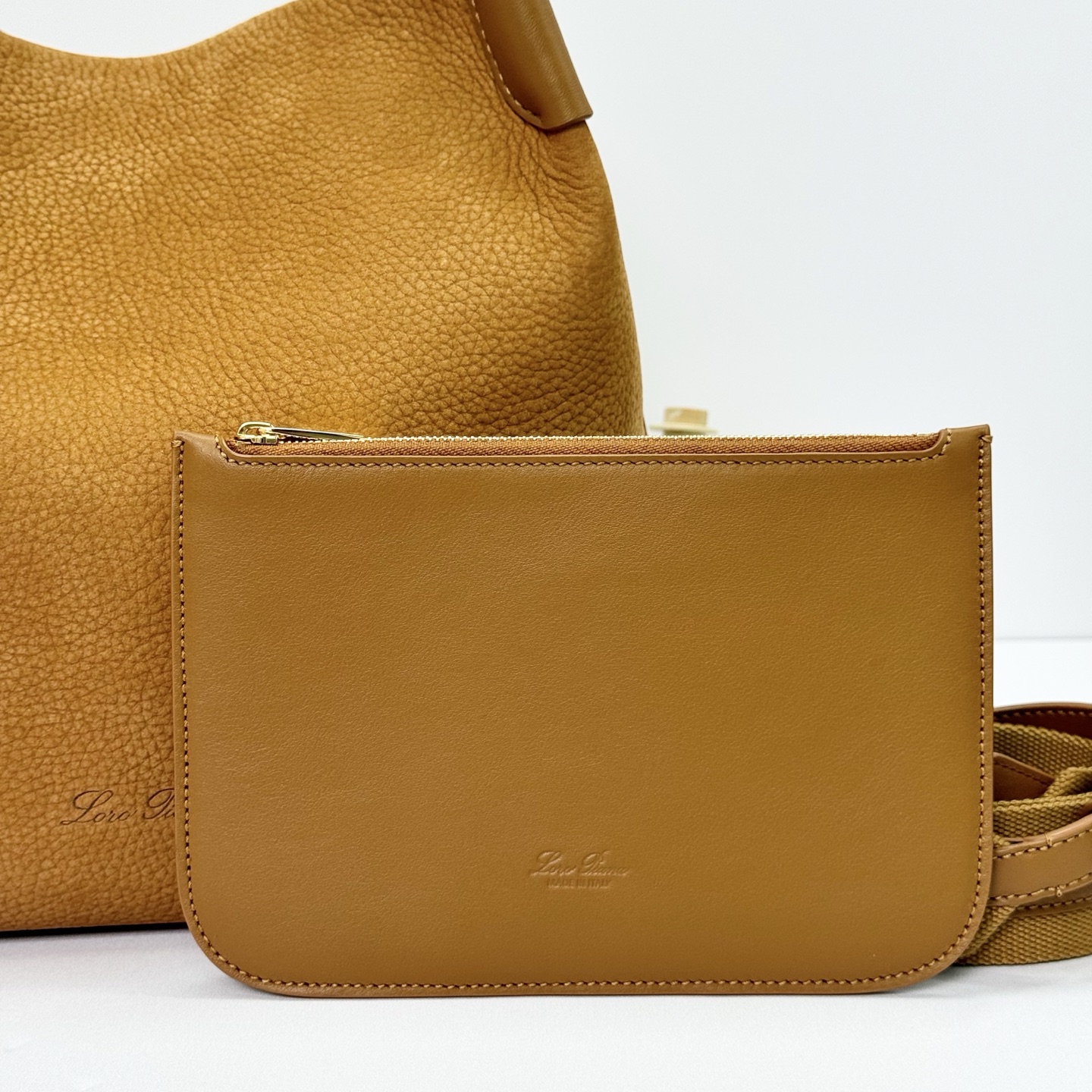 Loro Piana Bale Small leather tote bag in brown - Loro Piana |