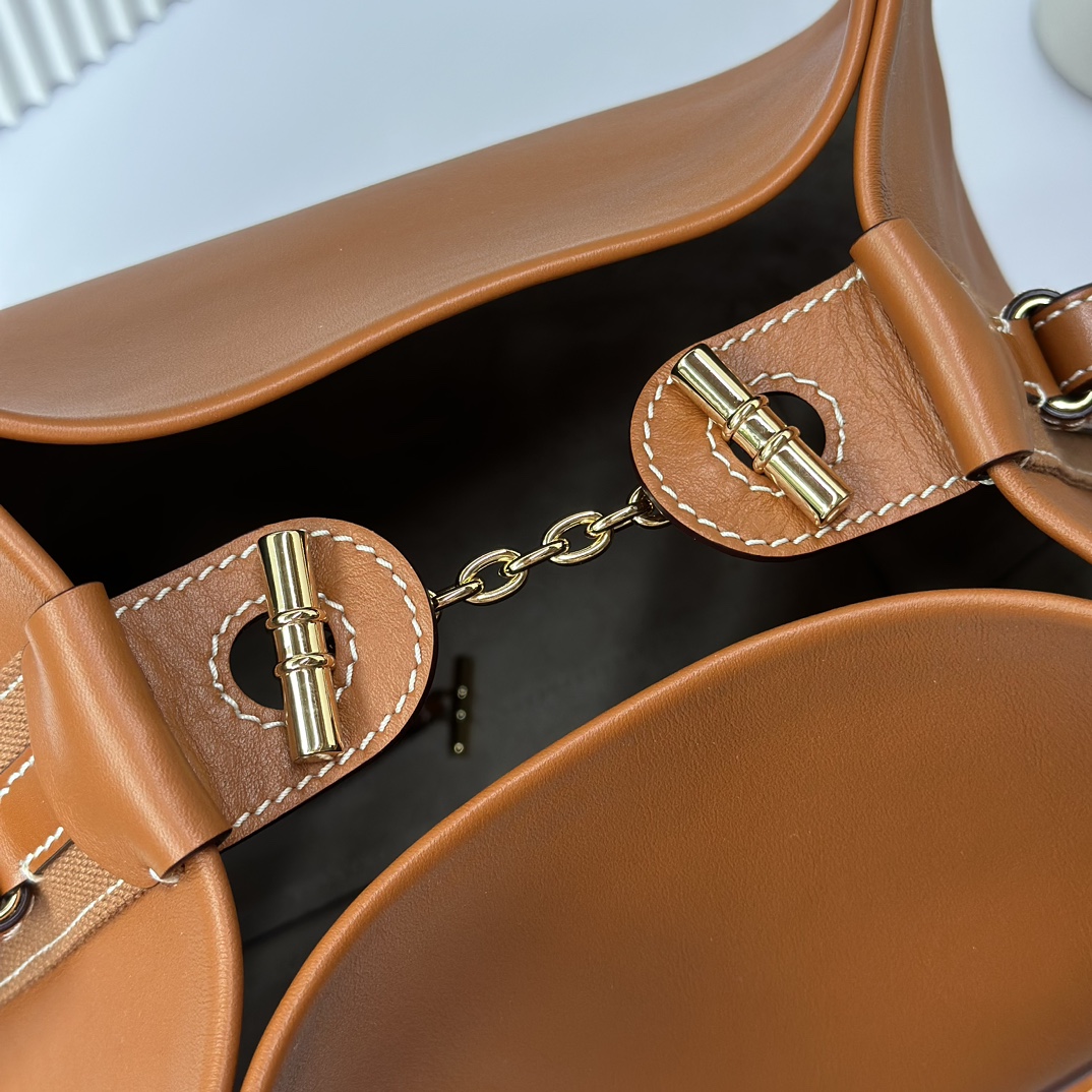 Loro Piana Small Bale bag Smooth Calfskin Mole/Sun Gold | Loro Piana
