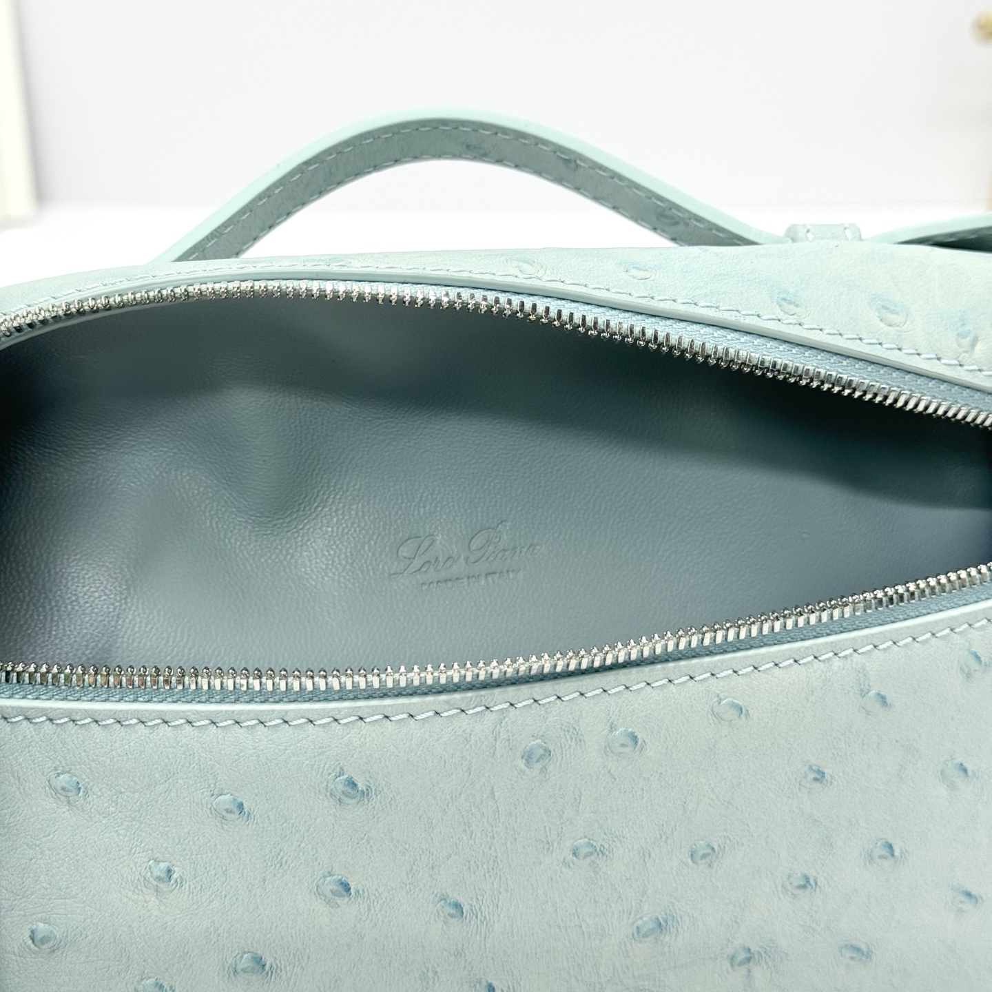 Loro Piana Extra Pocket L19 Pouch Minty Breeze Ostrich