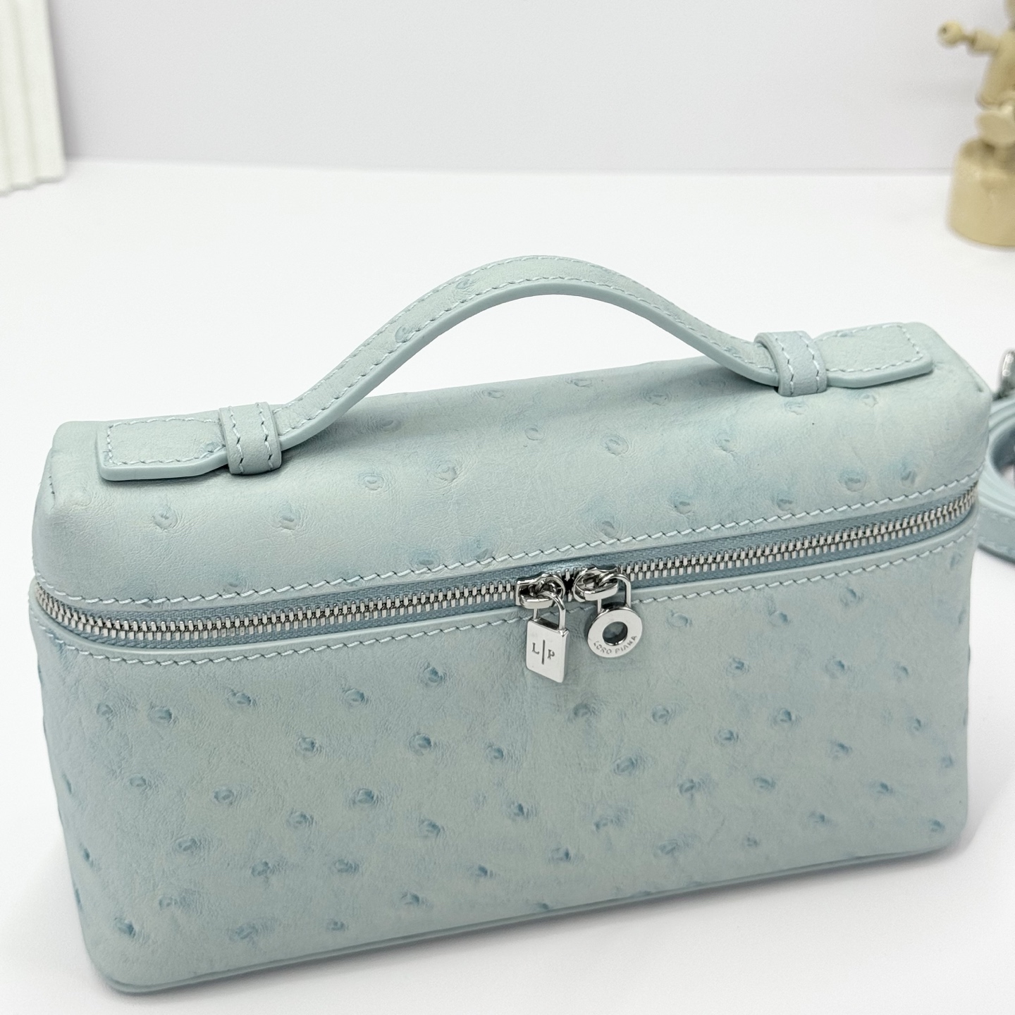 Loro Piana Extra Pocket L19 Pouch Minty Breeze Ostrich