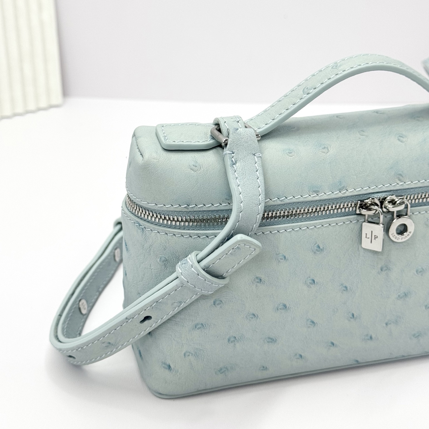 Loro Piana Extra Pocket L19 Pouch Minty Breeze Ostrich