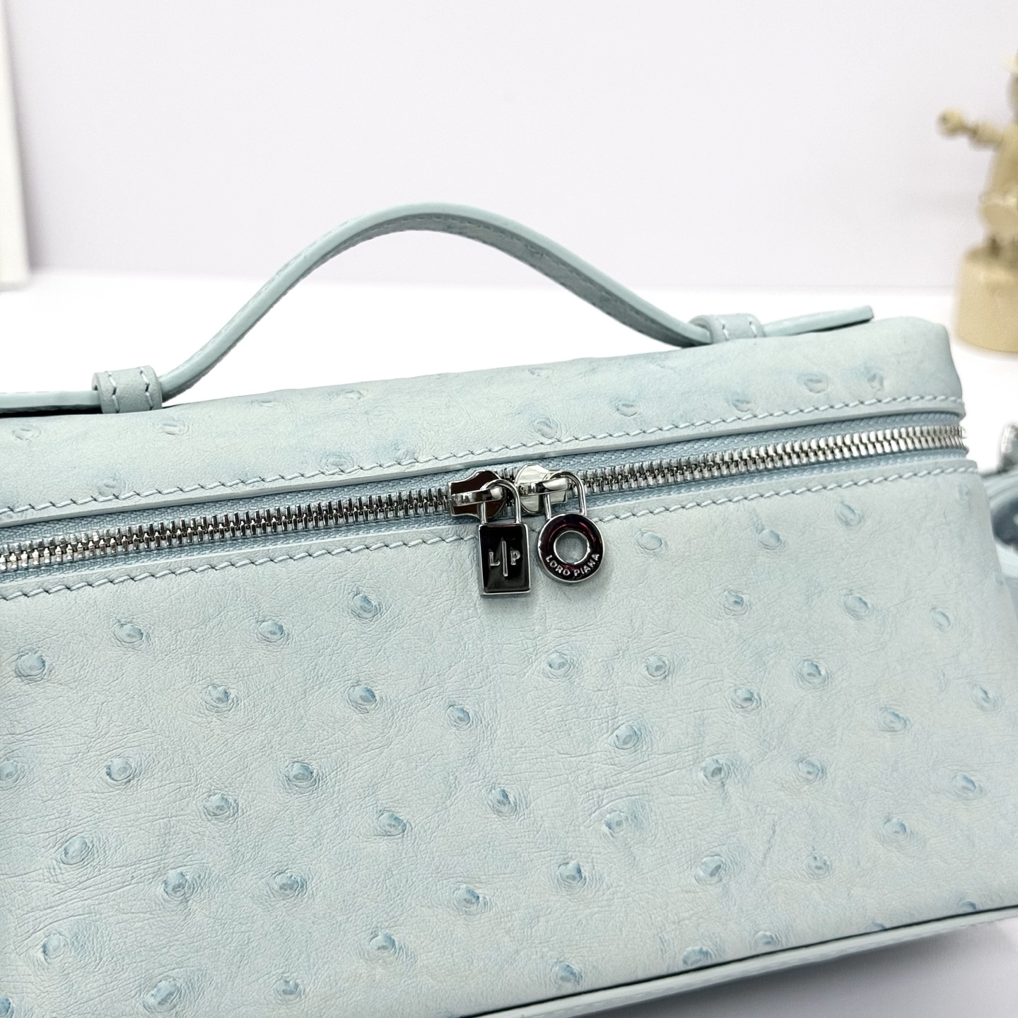 Loro Piana Extra Pocket L19 Pouch Minty Breeze Ostrich