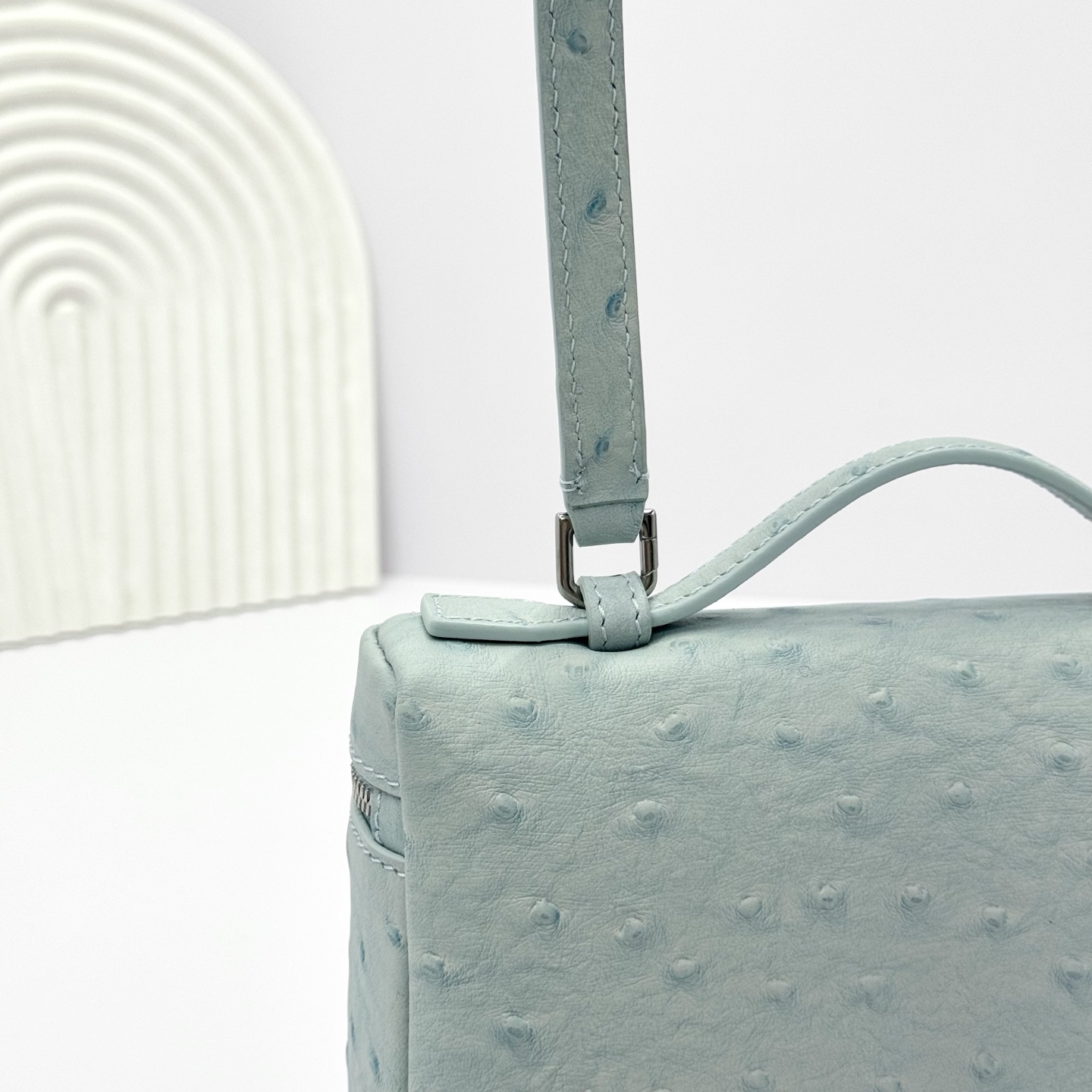 Loro Piana Extra Pocket L19 Pouch Minty Breeze Ostrich