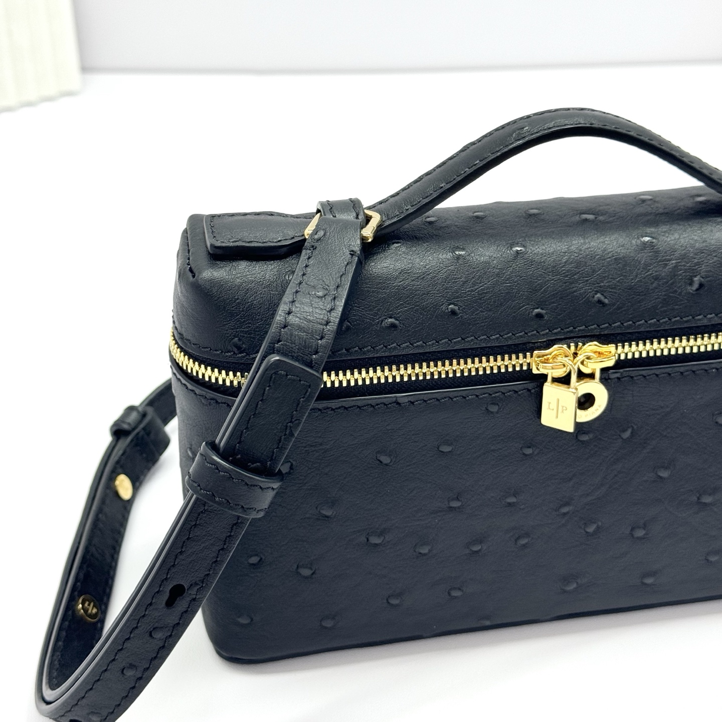 Loro Piana Extra Pocket L19 Lizard Leather Black/Sun Gold | Loro Piana US