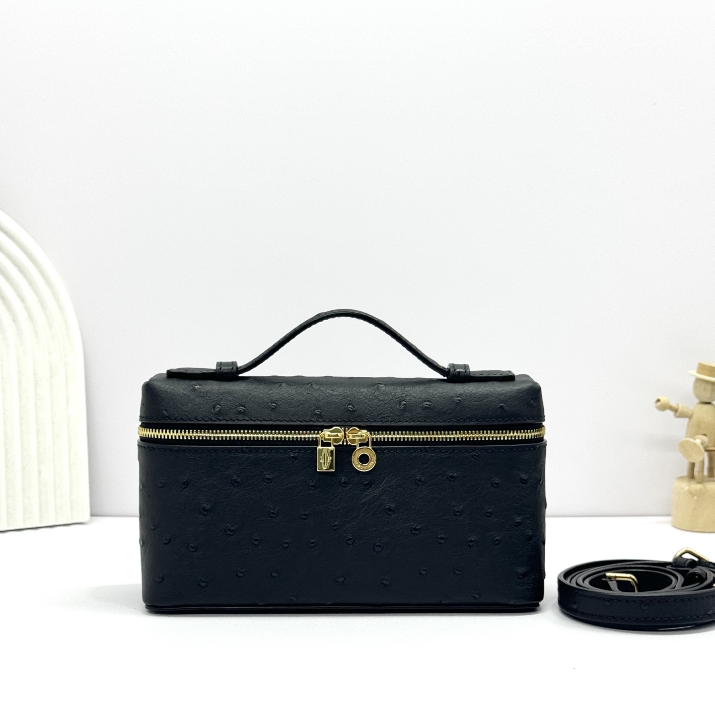Loro Piana Extra Pocket L19 Lizard Leather Black/Sun Gold | Loro Piana US