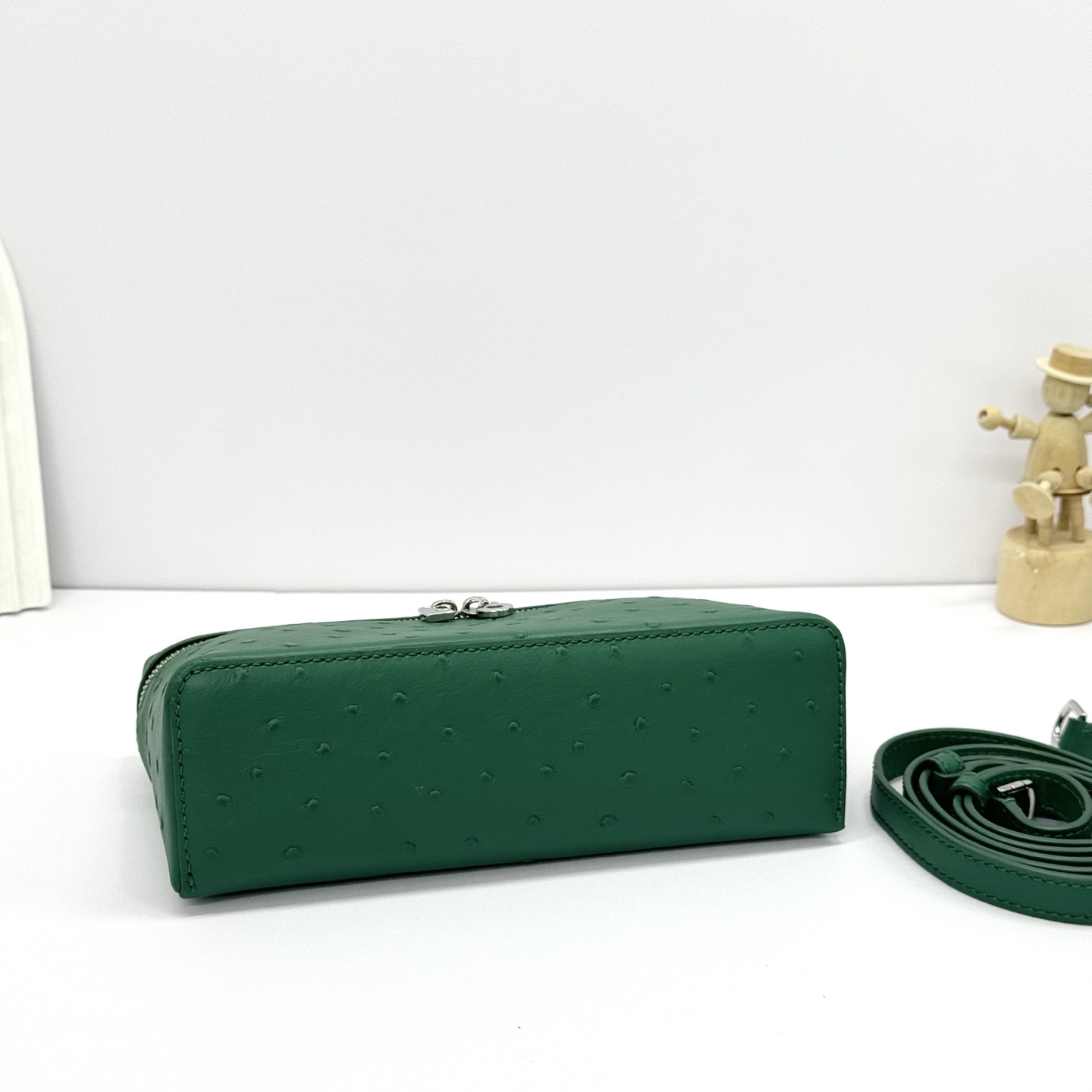 Loro Piana Extra Pocket L19 Pouch in Green |
