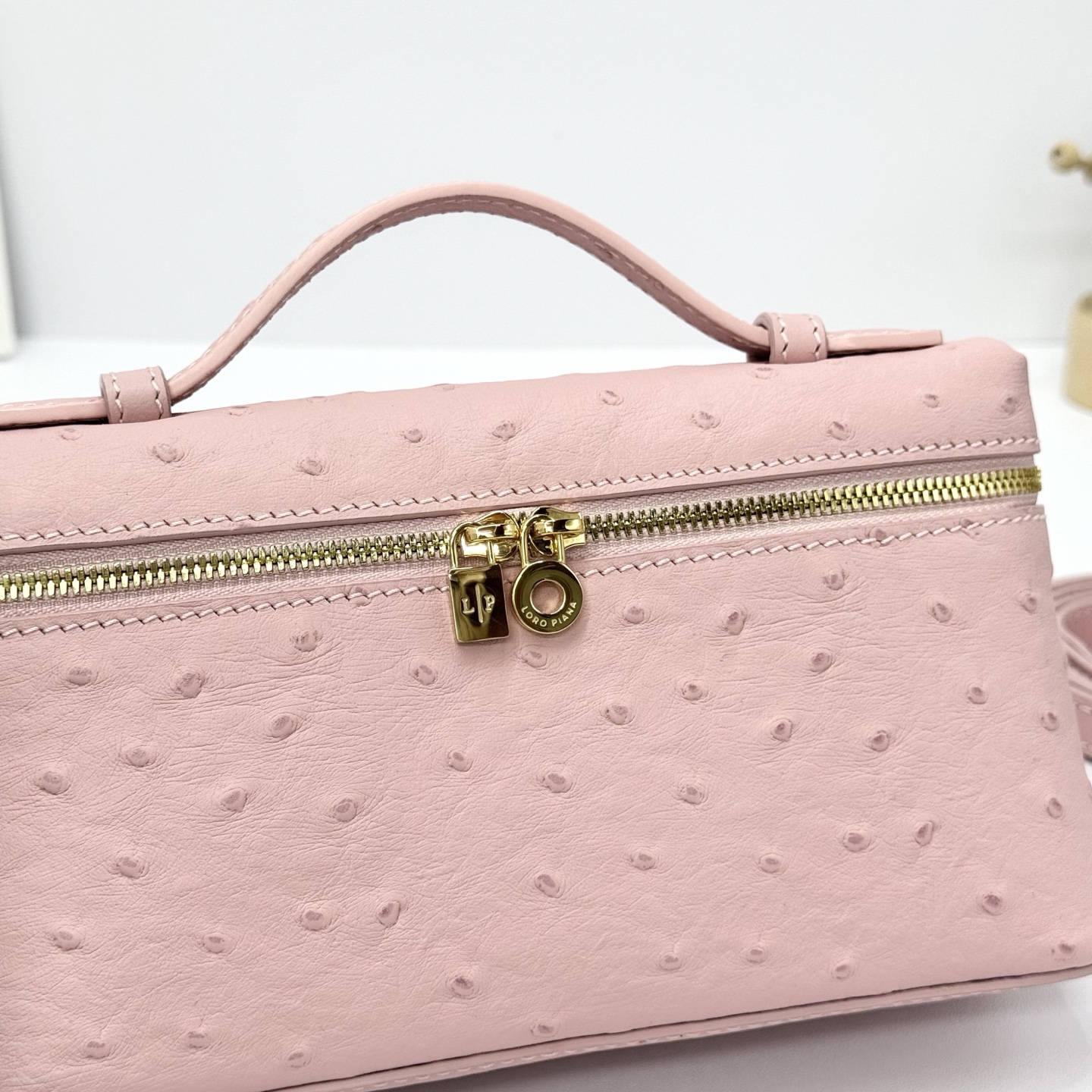 Loro Piana Extra Pocket L27 Peach Ostrich |pink