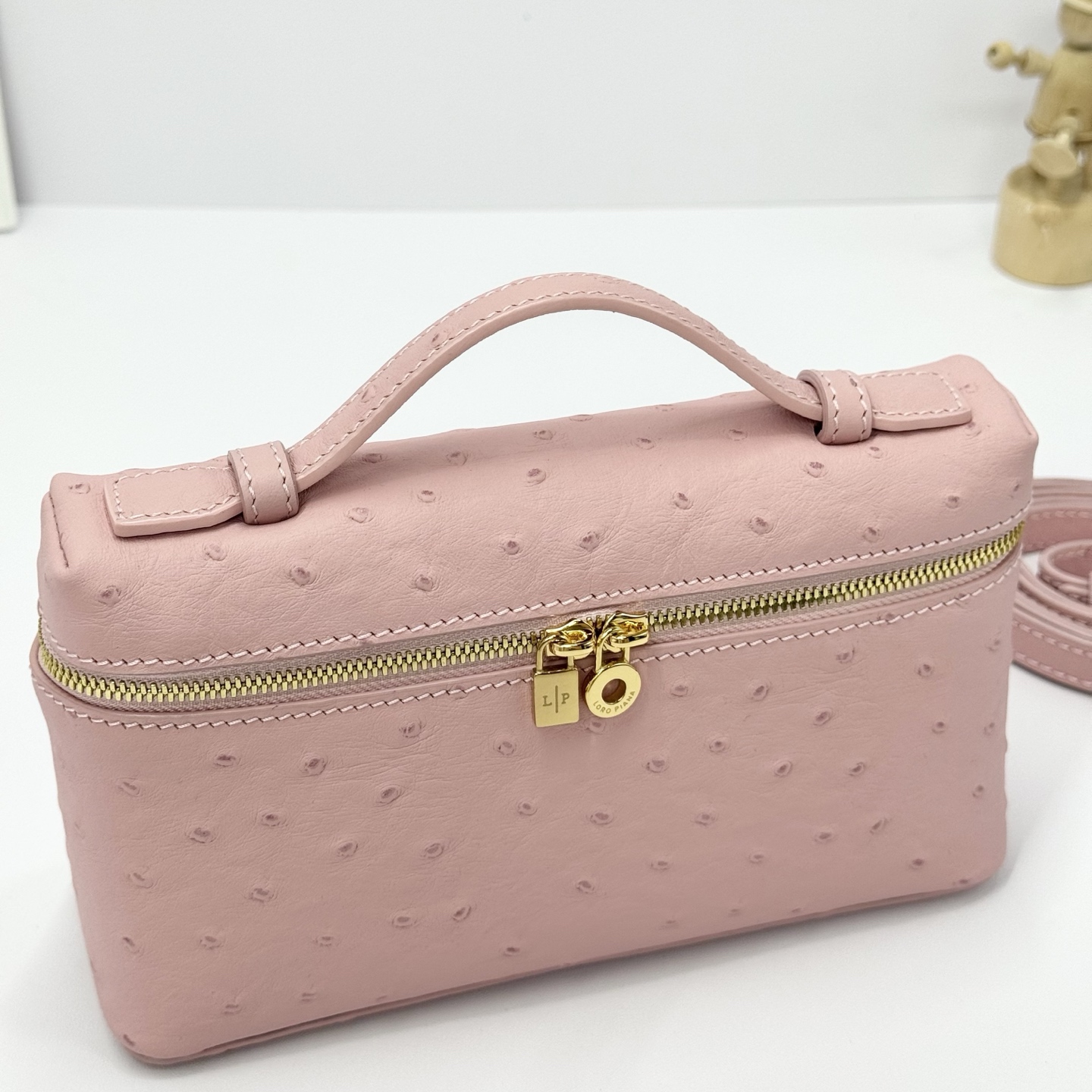 Loro Piana Extra Pocket L27 Peach Ostrich |pink