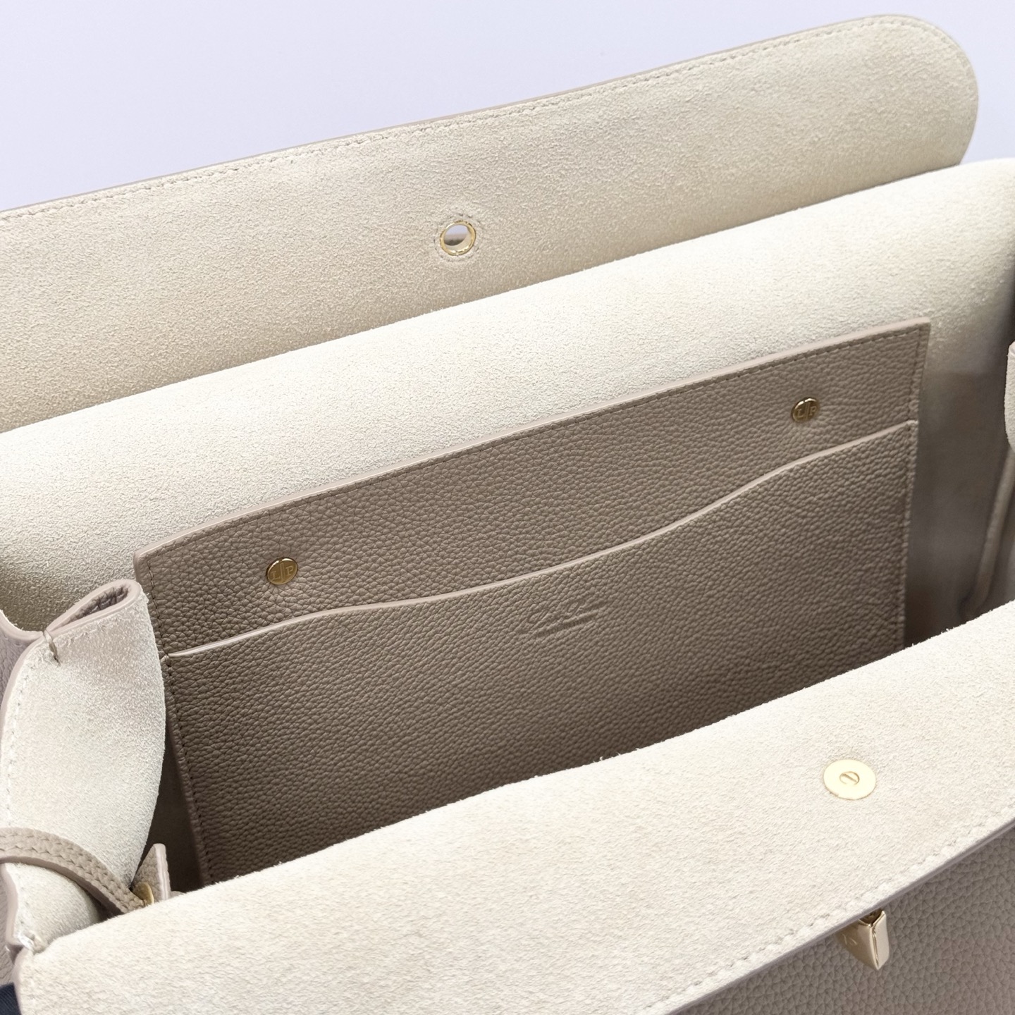 Loro Piana Loom bag L32 Grained Calfskin Light Mastic/Sun Gold | Loro