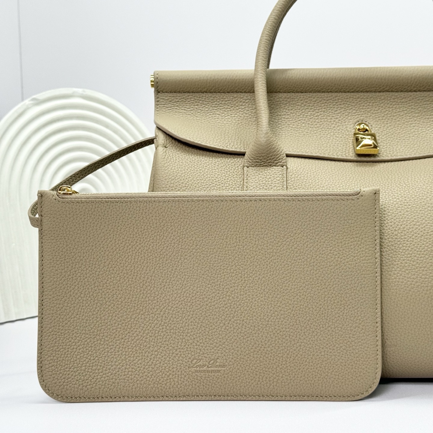 Loro Piana Loom bag L32 Grained Calfskin Light Mastic/Sun Gold | Loro