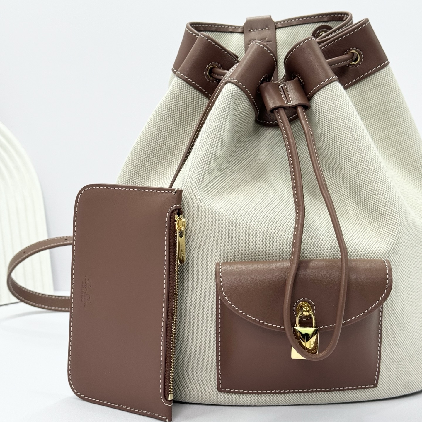 Loro Piana Extra Drawstring backpack L27 Cotton, Linen Natural/Caramel