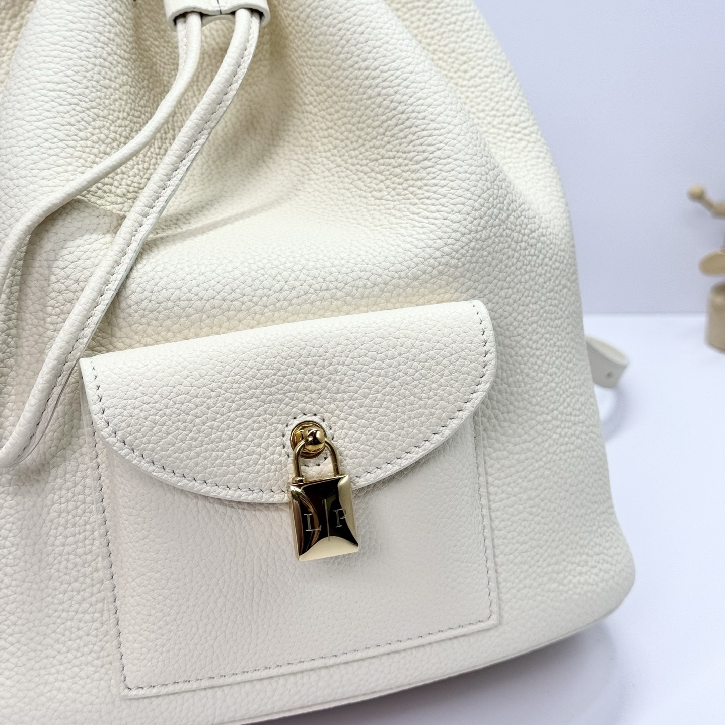 Loro Piana Extra Drawstring backpack L27 Calfskin Whisper White/Sun Gold | Loro Piana US