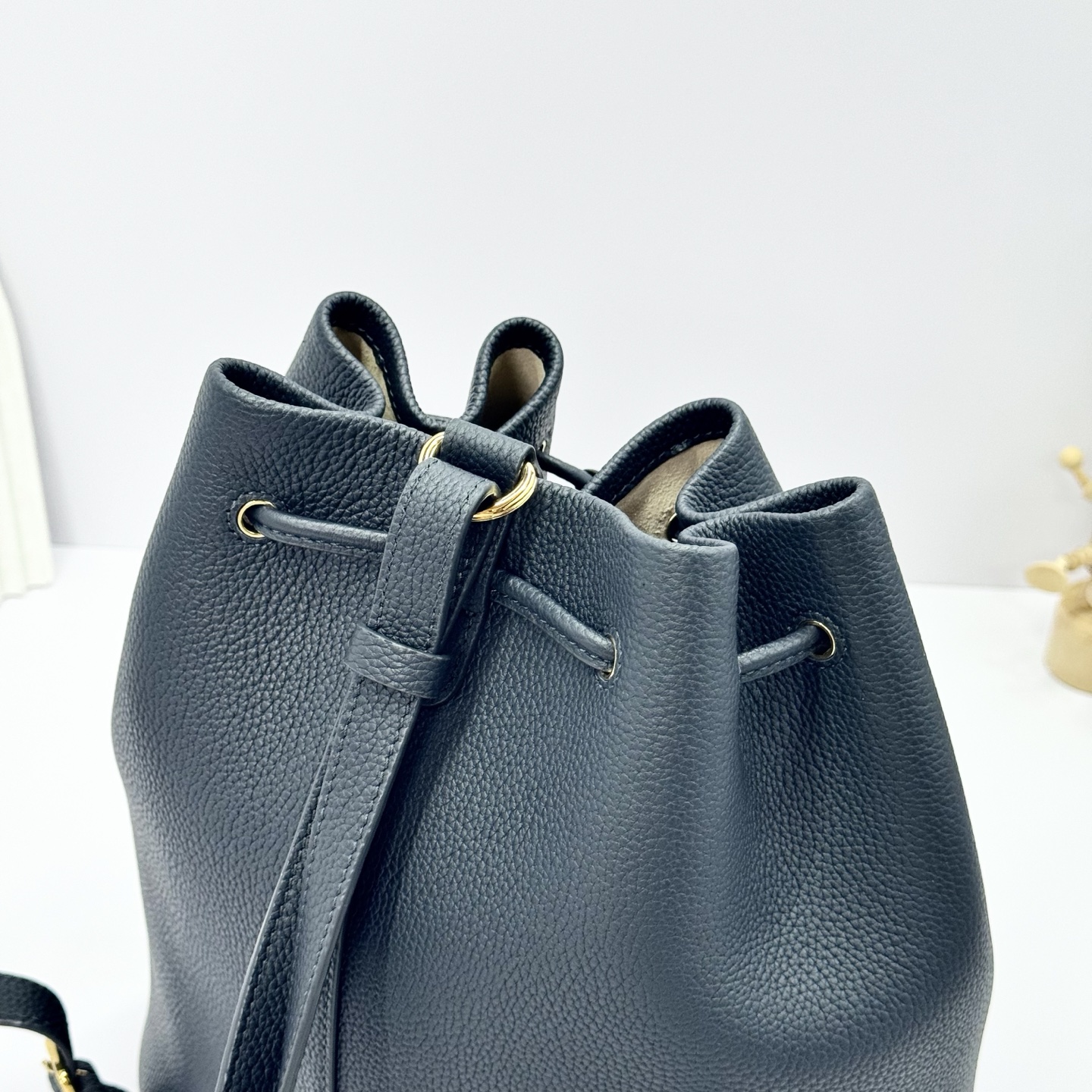 Loro Piana Extra Drawstring backpack L27 Calfskin Blue Navy/Sun Gold