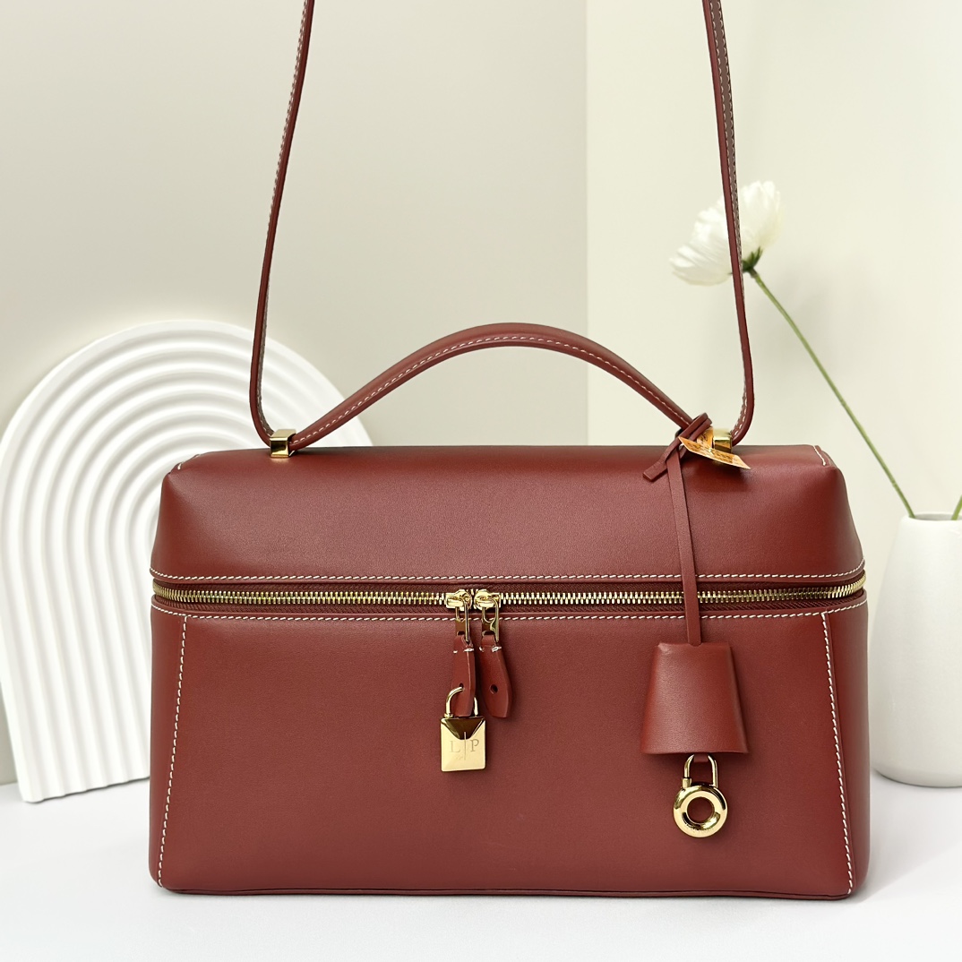 LORO PIANA Saddle Calfskin Extra Bag L27 Deep Kummel 1627752 |