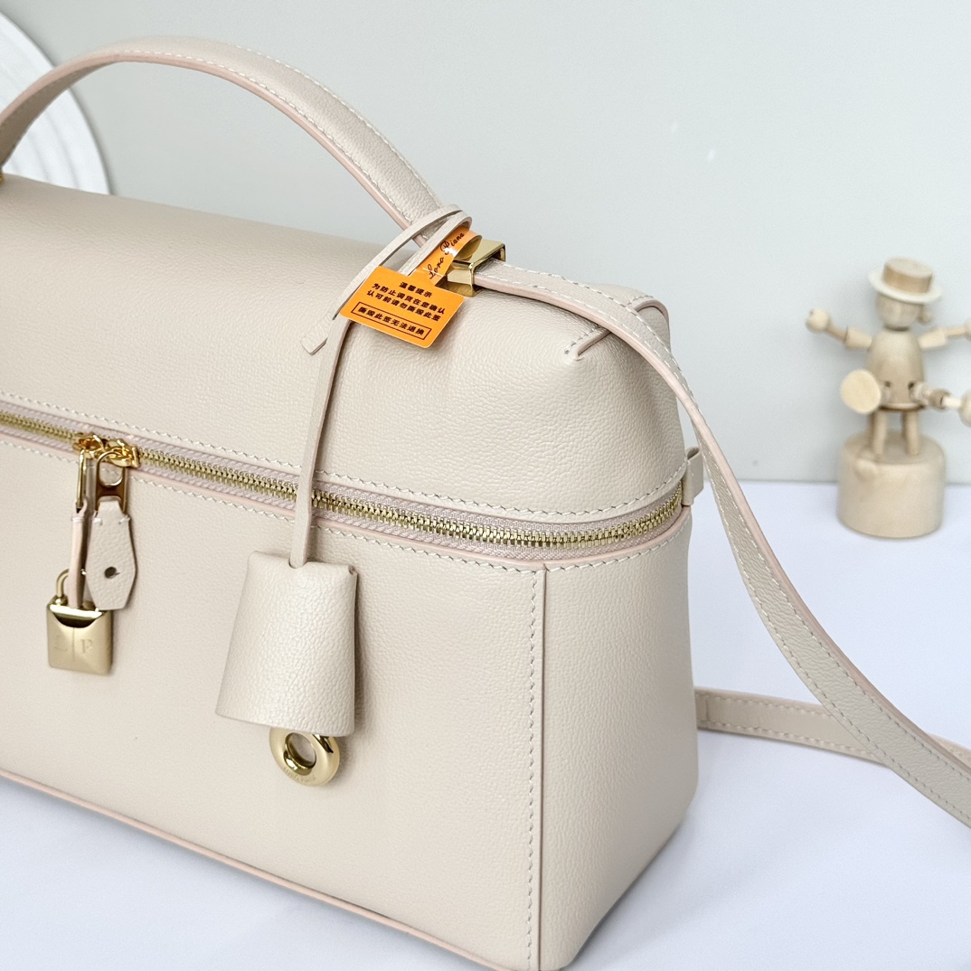 Loro Piana Extra Bag L27 In Warm Tan Calfskin With Gold